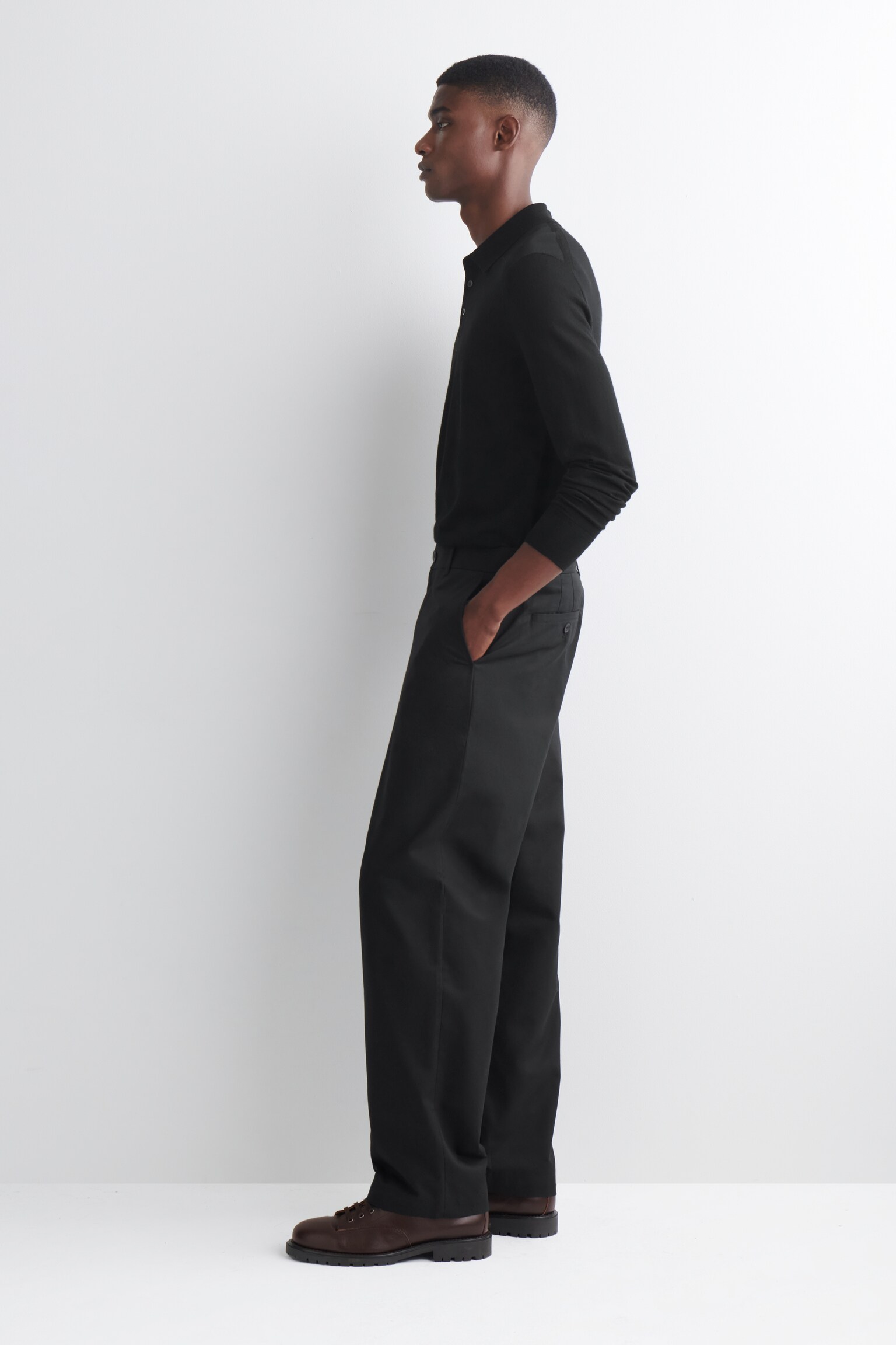 Calças chino de algodão com corte direito - PRETO/AZUL-MARINHO/BEGE - 3