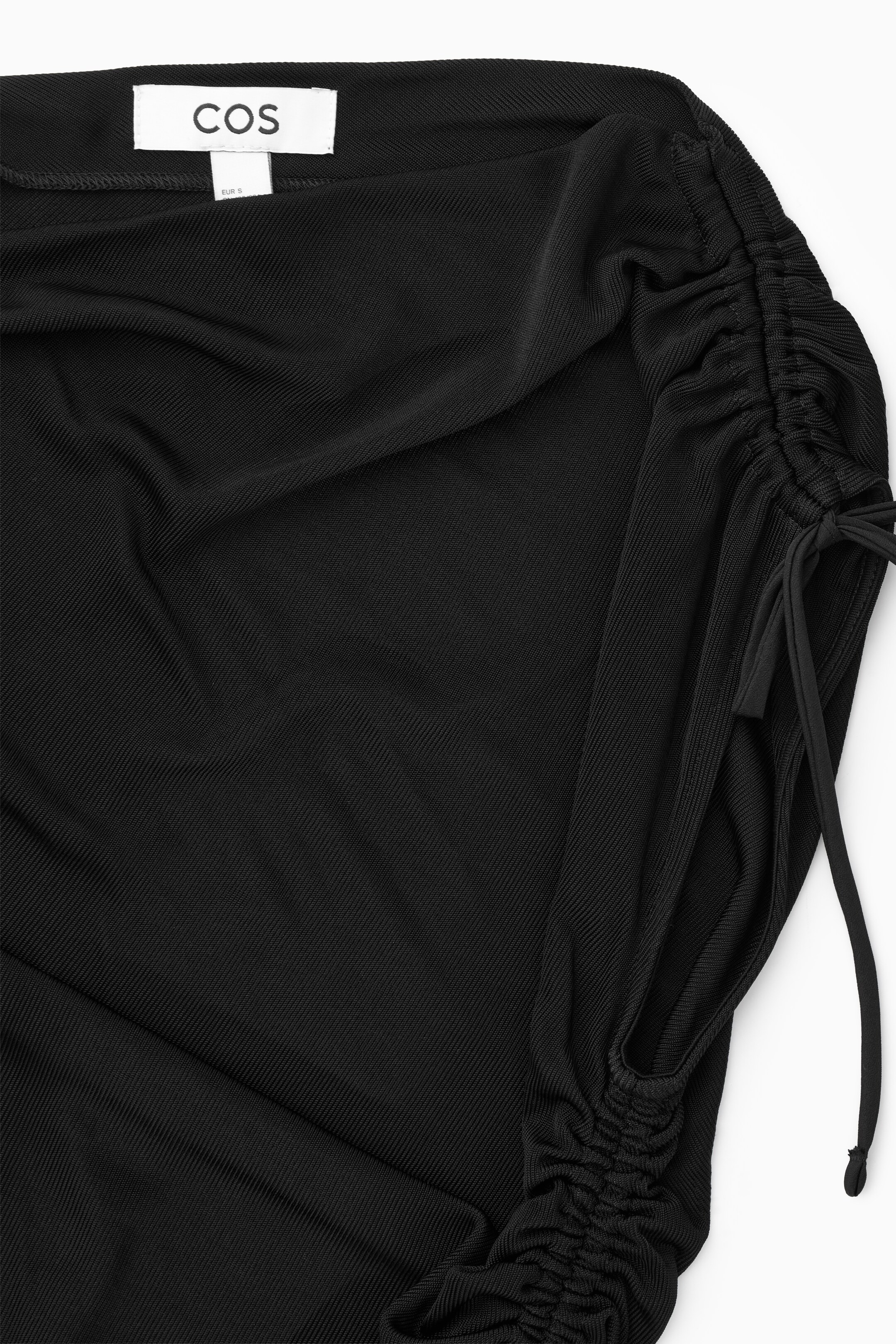Ingrandisci l'immagine: ASYMMETRIC OFF-THE-SHOULDER WRAP DRESS - BLACK - DONNA | H&M CH 2