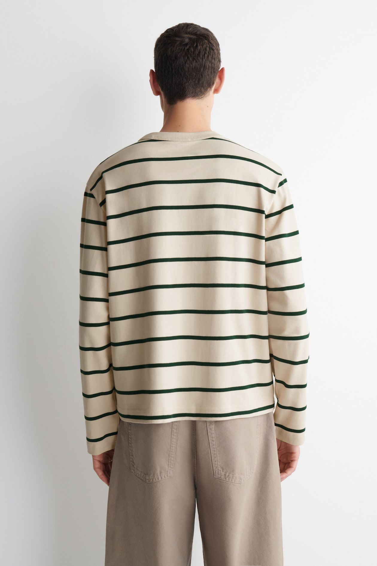 RELAXED JERSEY INTERLOCK LONG-SLEEVED T-SHIRT — IVORY / GREEN / STRIPED