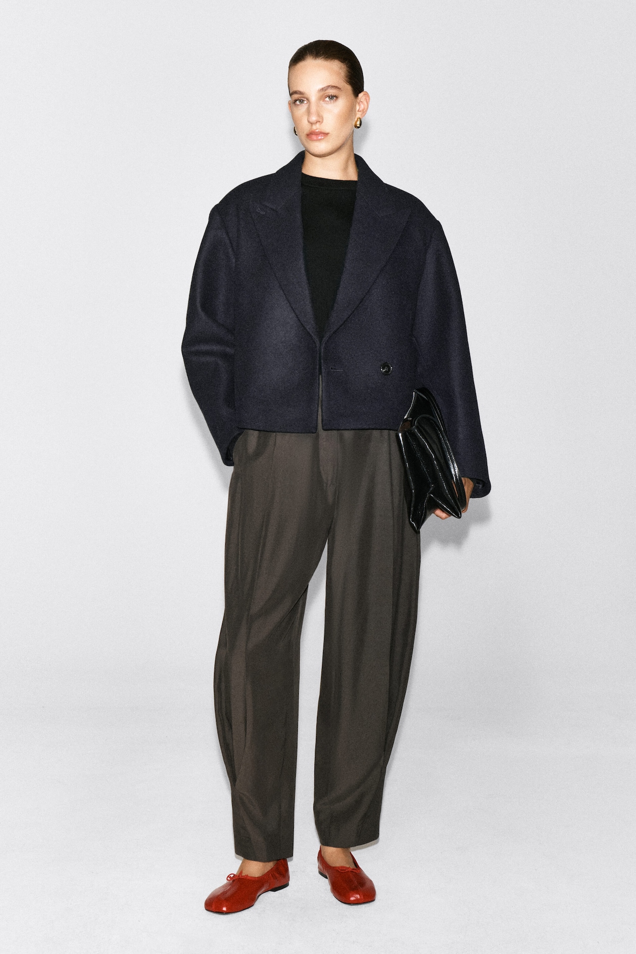OVERSIZED CROPPED BOILED WOOL-BLEND BLAZER — NAVY
