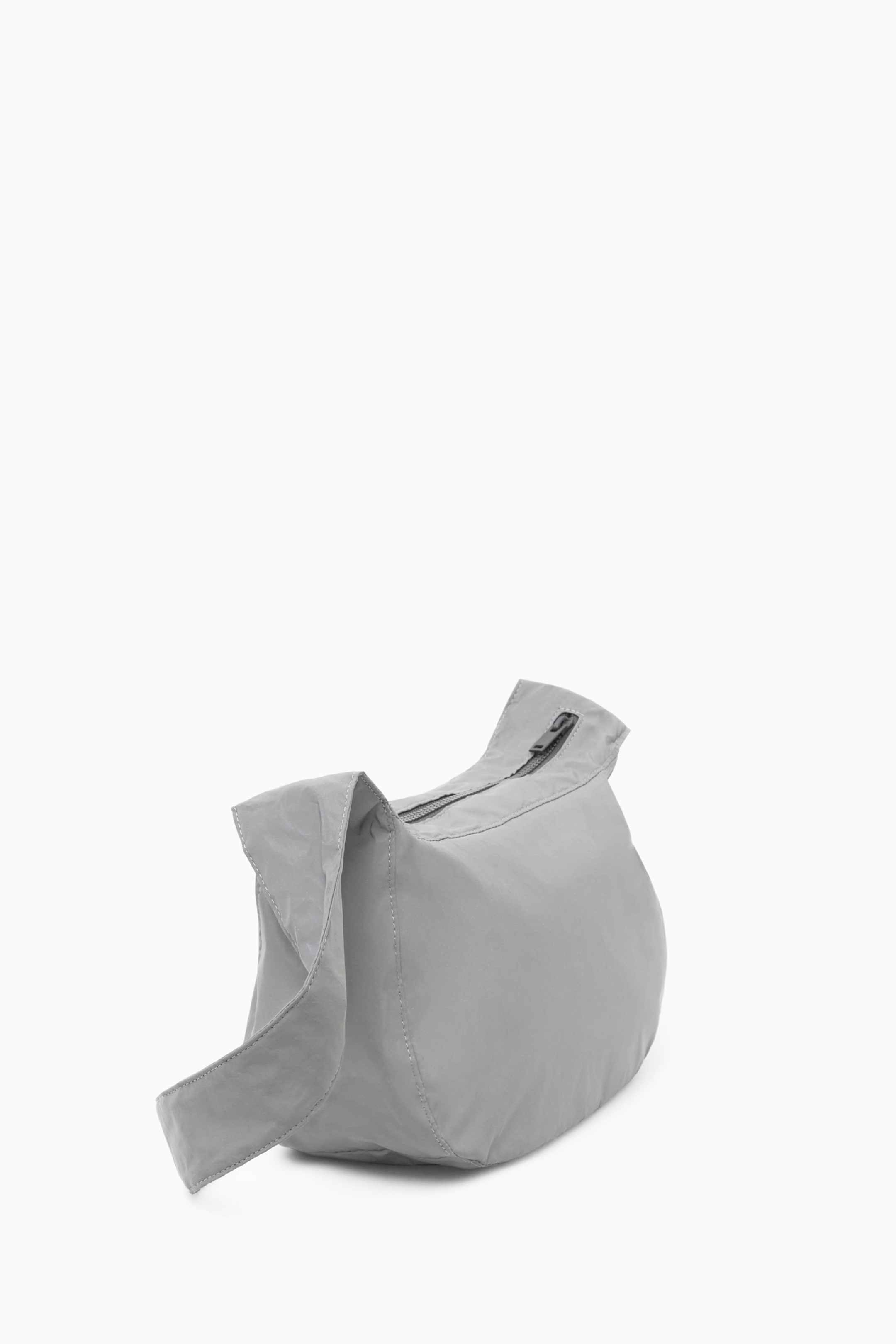 View larger image: REFLECTIVE CROSSBODY SADDLE BAG - Silver - Men | H&M GB 2
