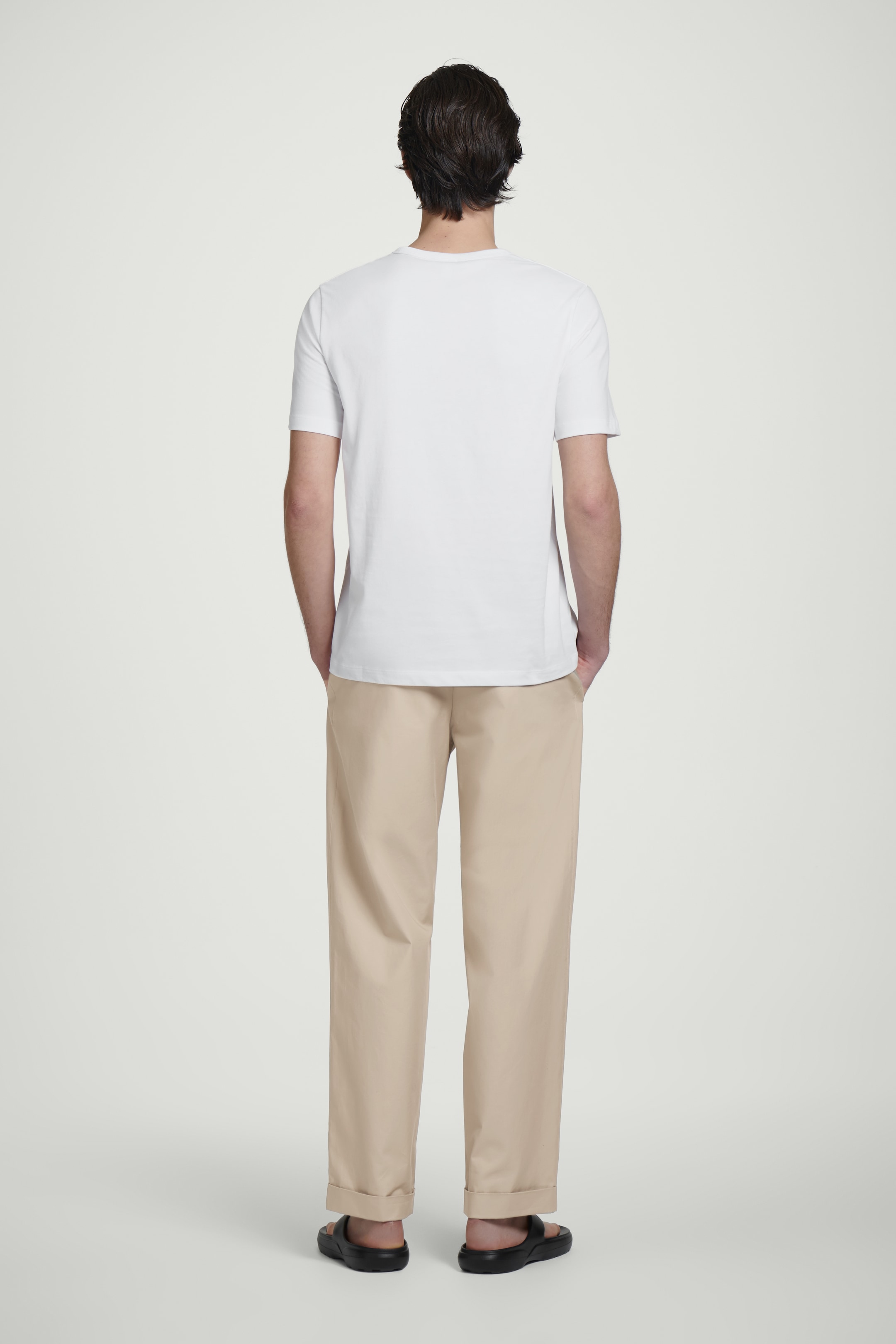 Zobacz większy obraz: T-SHIRT ZE SZCZOTKOWANEJ BAWEŁNY - BIAŁY - ON | H&M PL 5