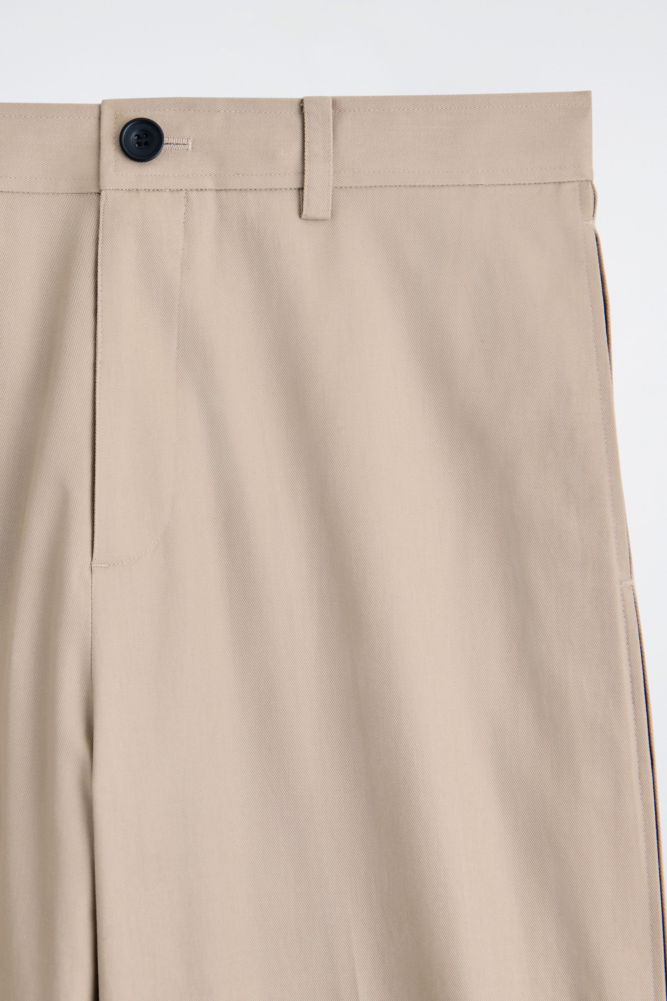 StillMedia/DescriptiveDetail