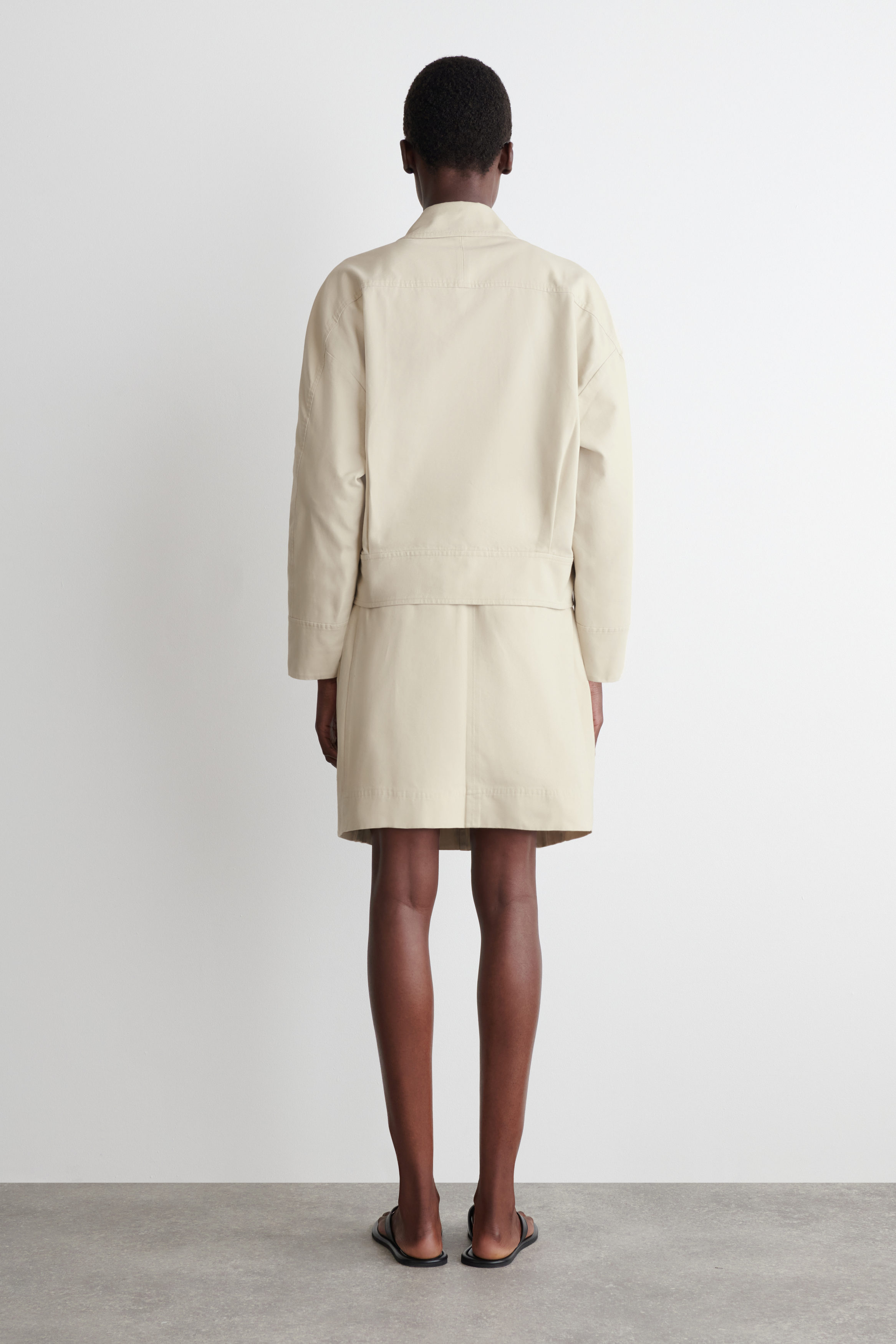ROUNDED COTTON JACKET - LIGHT BEIGE | COS