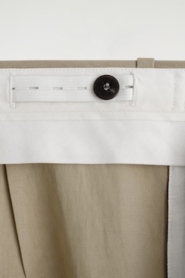 RELAXED FLUID WIDE-LEG PANTS — BEIGE 5