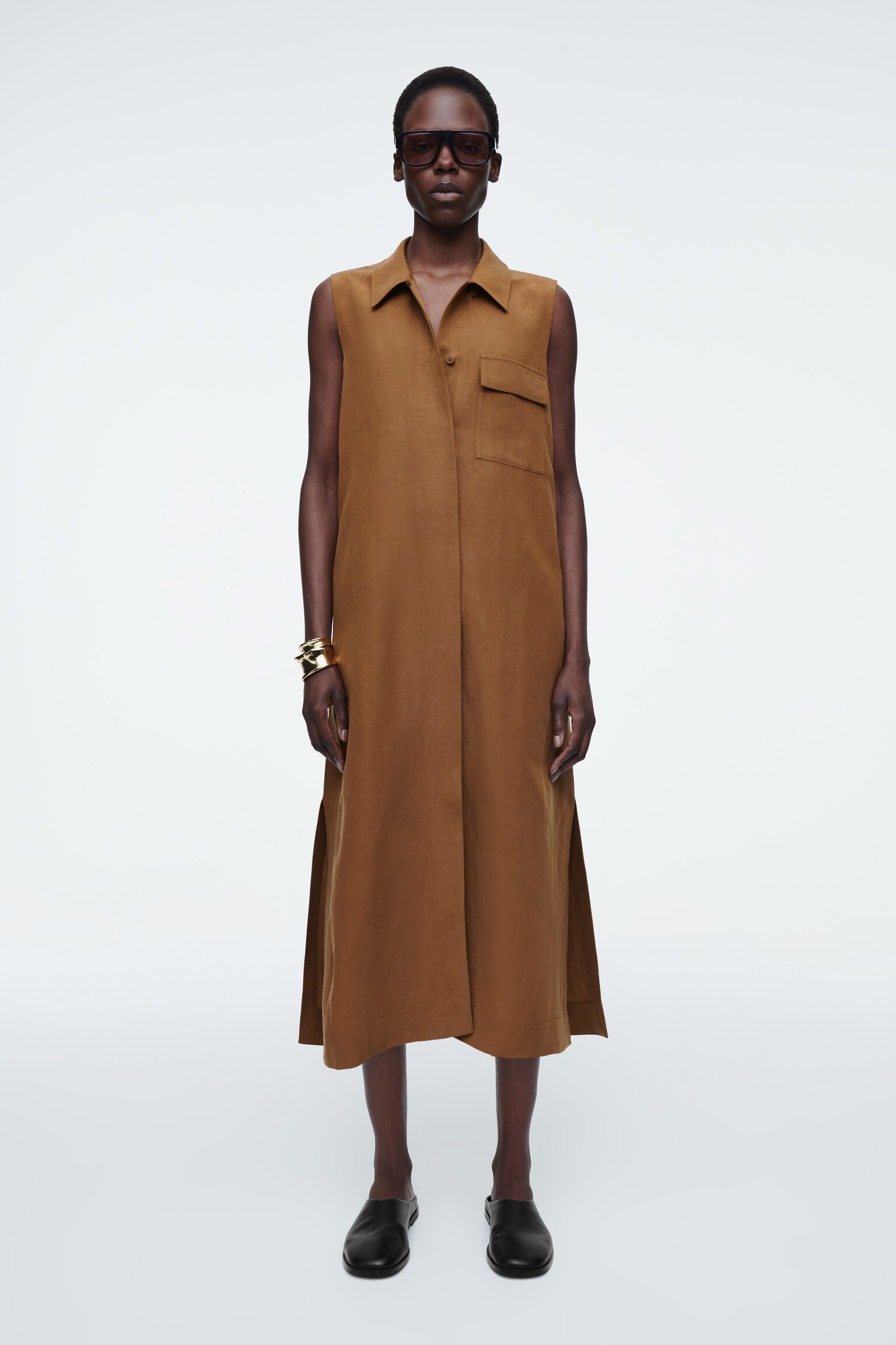 VESTIDO CAMISERO MIDI UTILITY SIN MANGAS - OCRE - 6