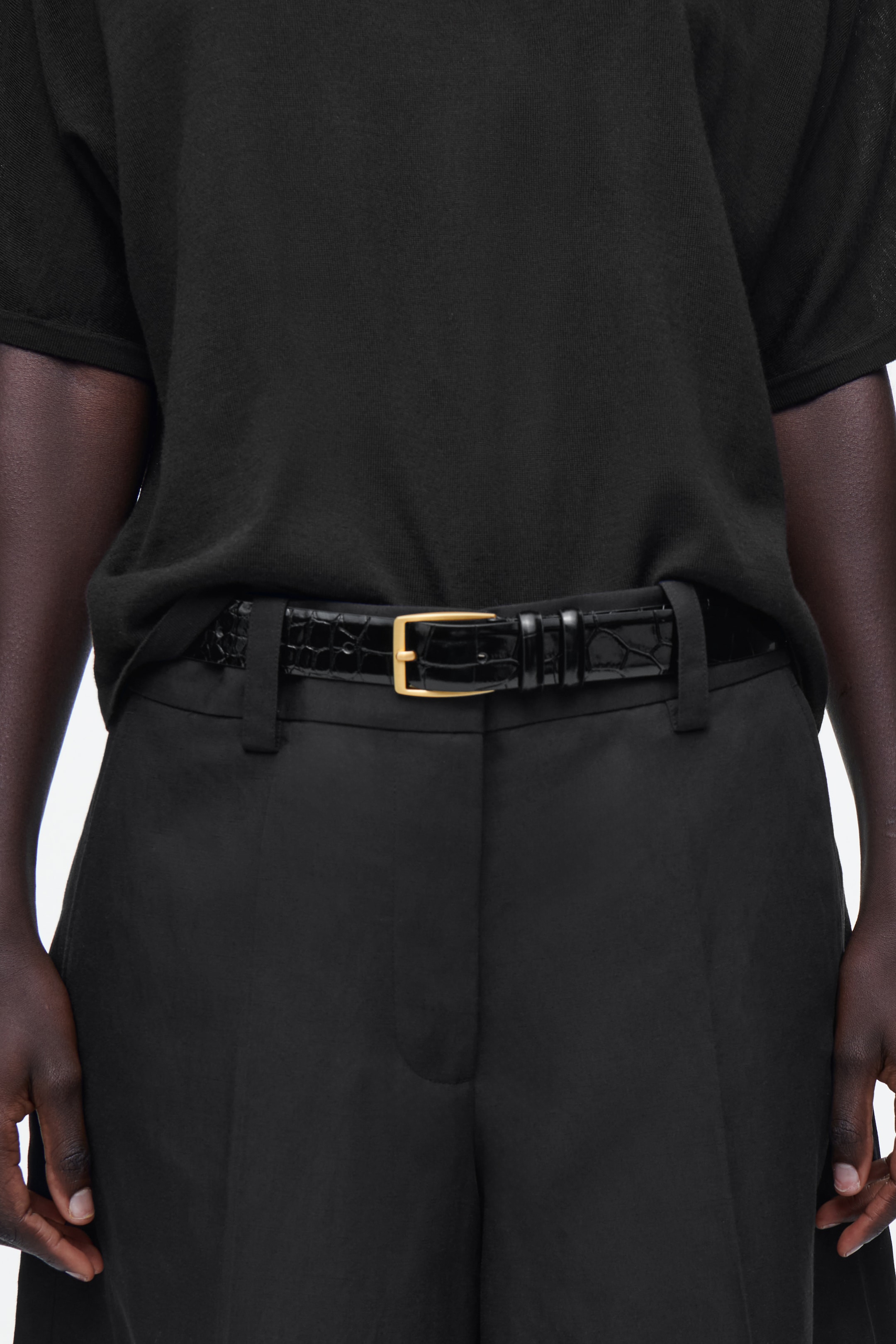 View larger image: CROC-EMBOSSED LEATHER BELT - BLACK - Ladies | H&M GB 1