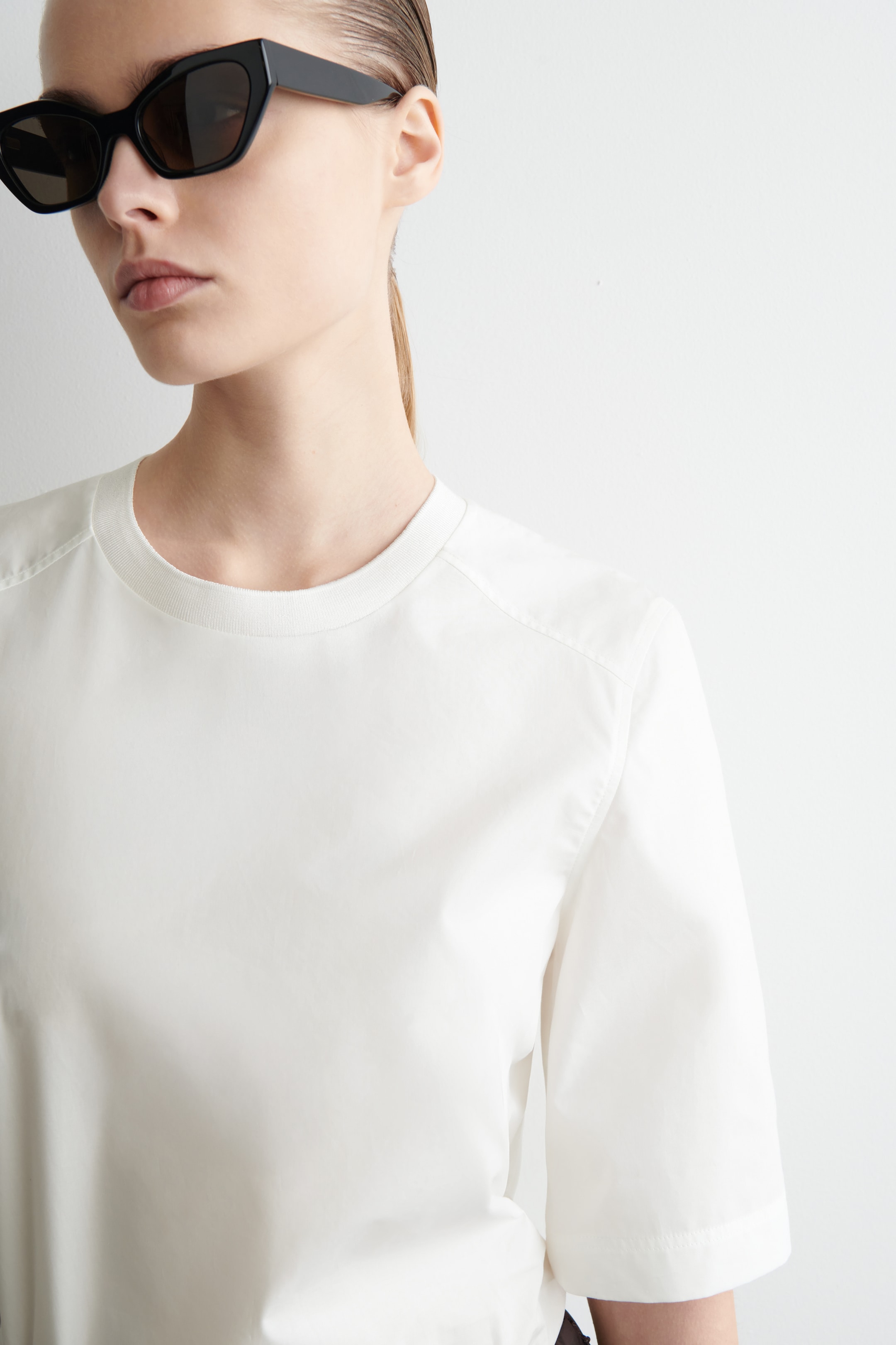 View larger image: WOVEN COTTON TOP - WHITE - Ladies | H&M GB 5