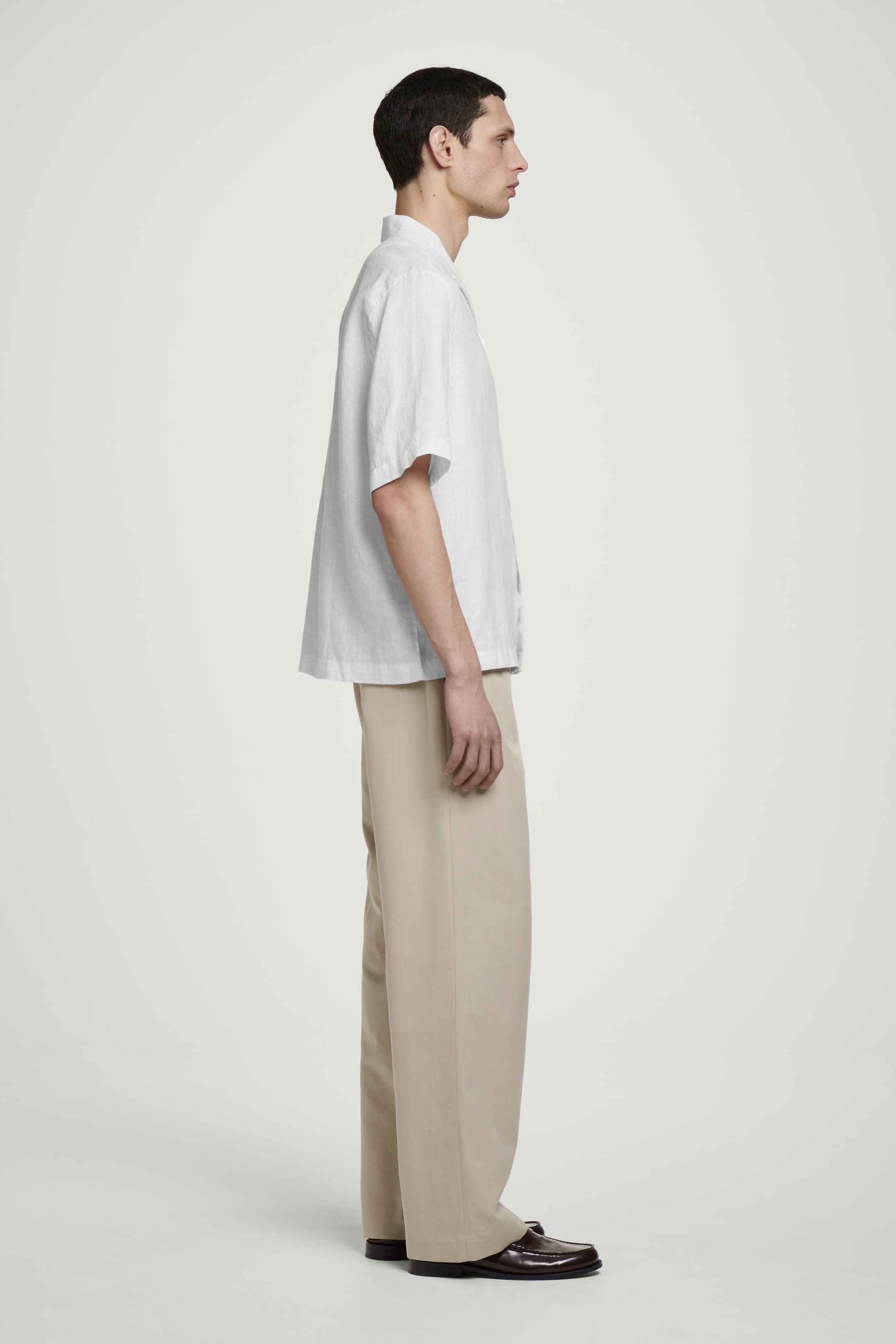 Agrandir l'image: CHEMISE À MANCHES COURTES EN LIN - BLANC - HOMME | H&M CH 3
