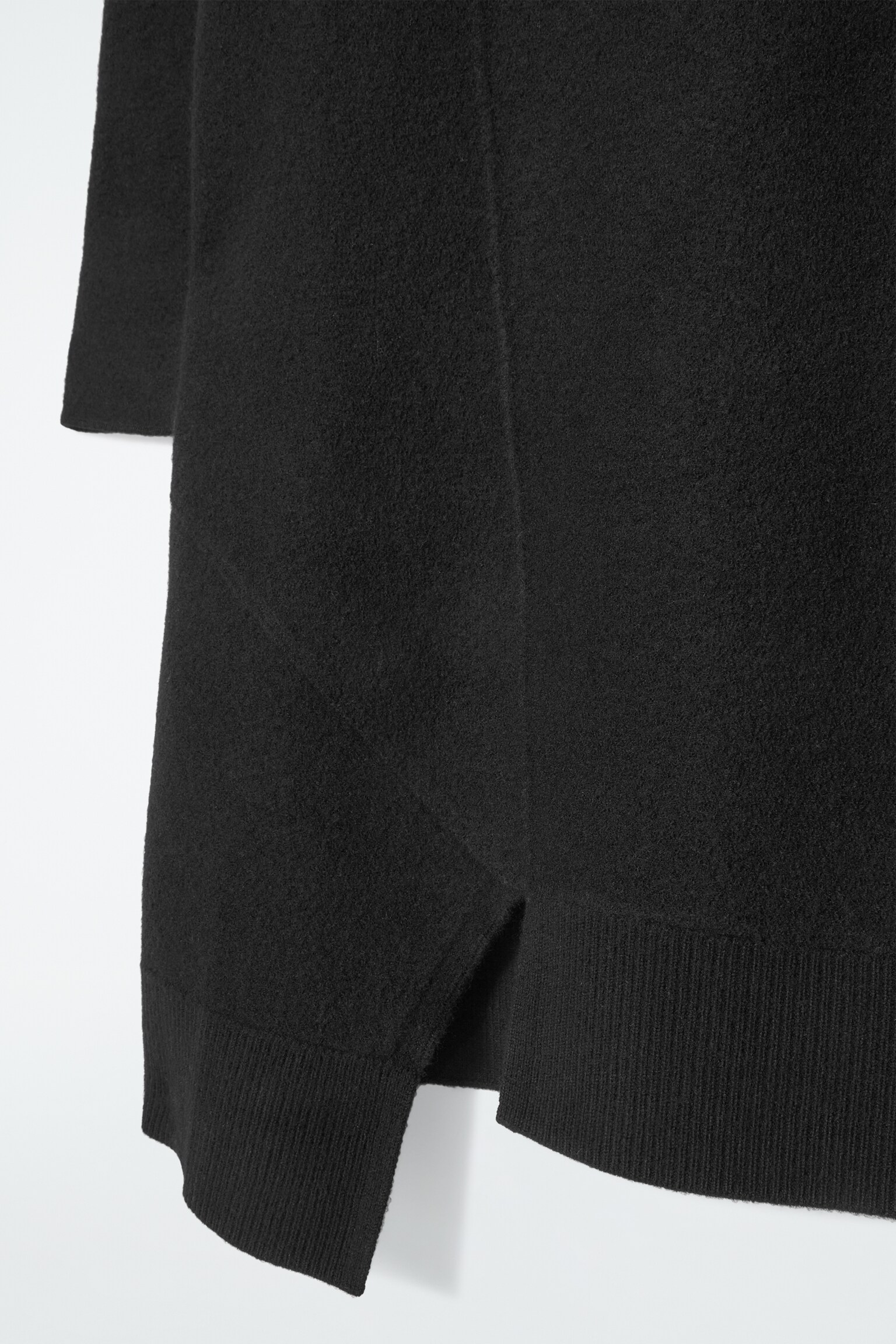 ASYMMETRISCHES KLEID AUS MERINOWOLLE - SCHWARZ - 2