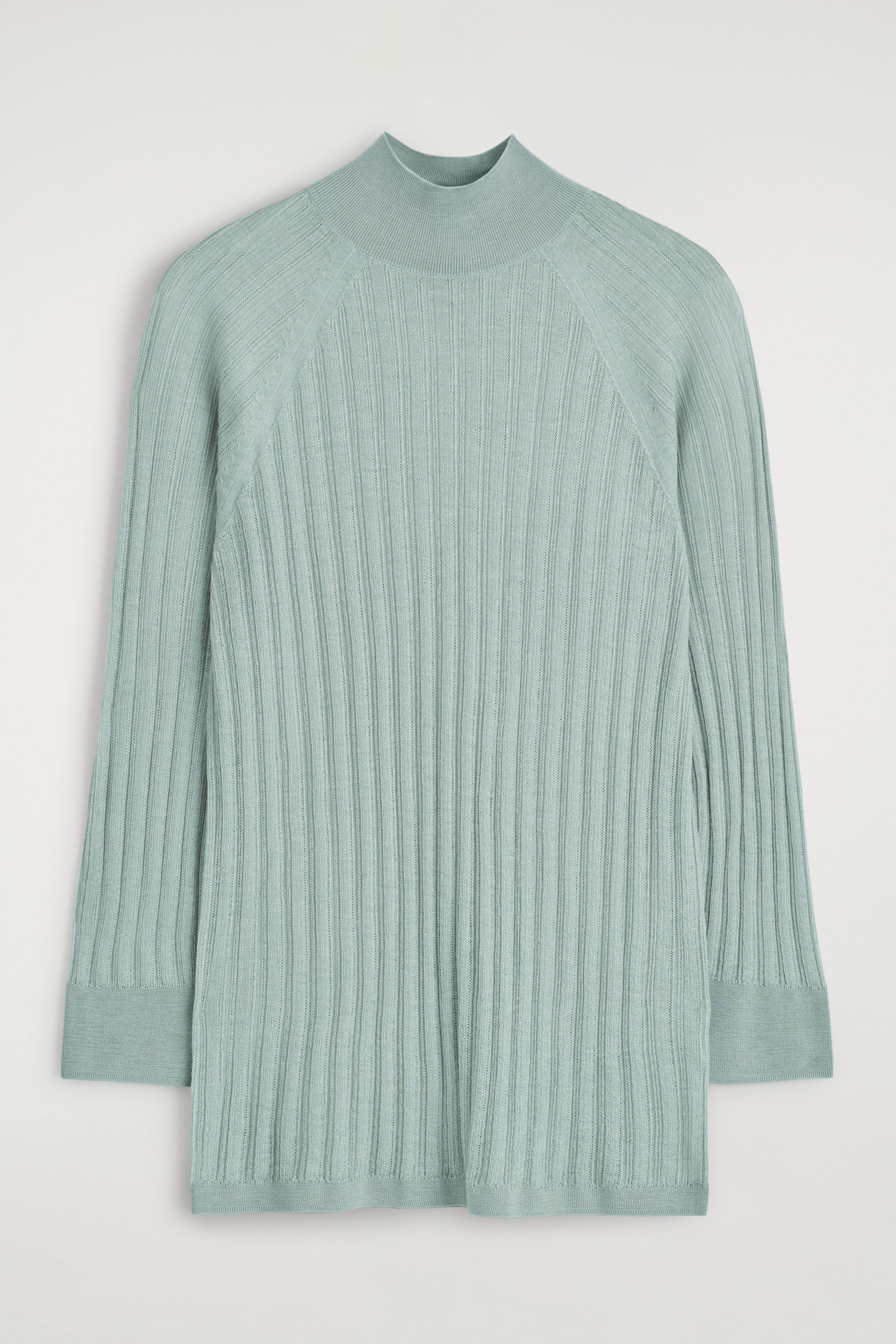 Visa större bild: SKIR RIBBSTICKAD TOPP - FLERA FÄRGER - DAM | H&M SE 6