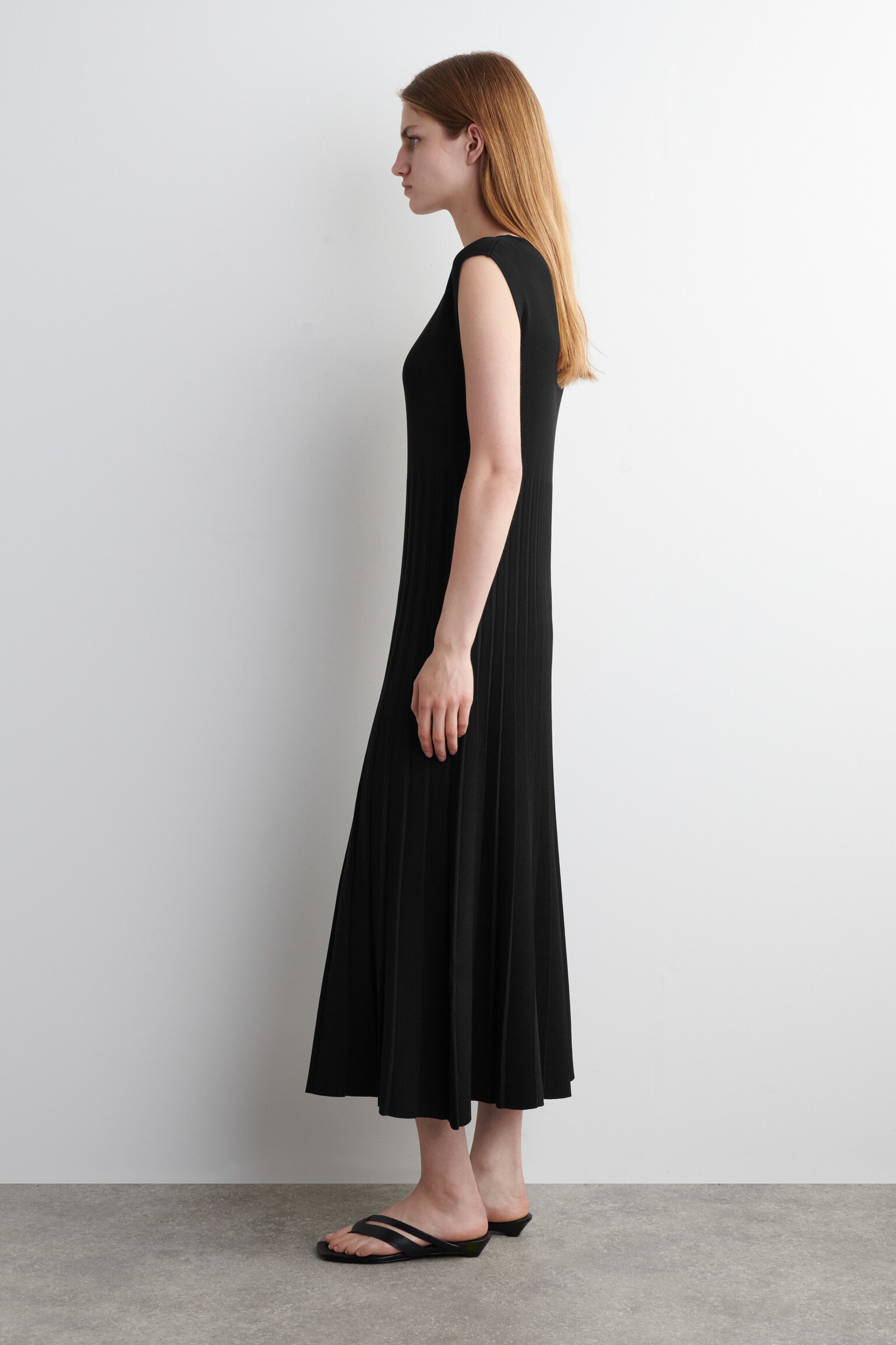 ABITO MAXI PLISSETTATO IN MAGLIA - NERO/VERDE - 6