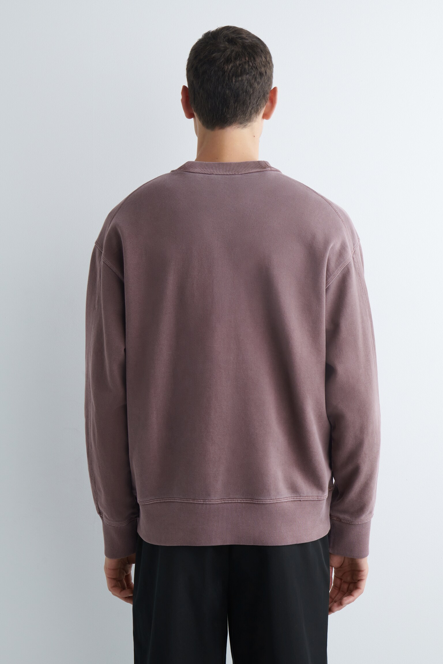 LOCKERES SWEATSHIRT AUS VORGEWASCHENER BAUMWOLLE - VERWASCHENES BURGUNDERROT/Navyblau - 6