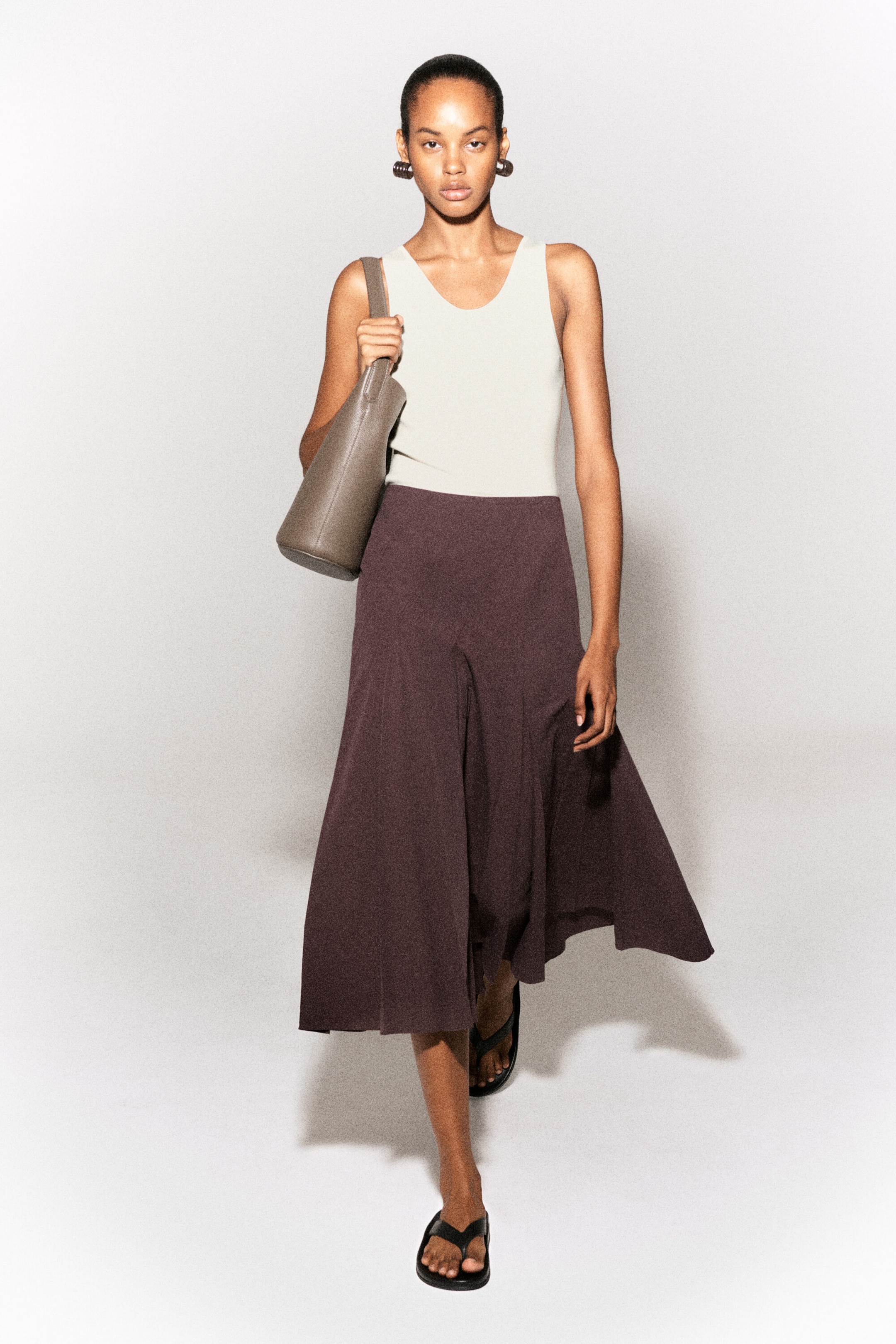 PLEATED COTTON-LINEN MIDI SKIRT