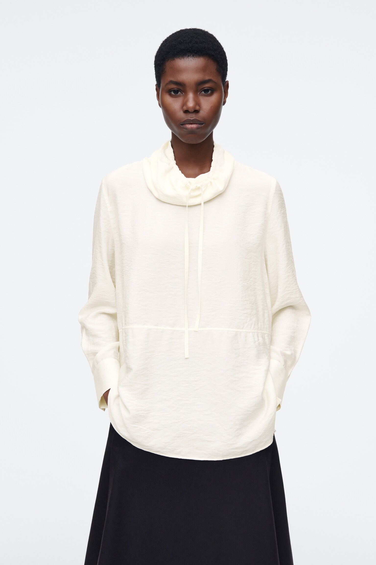 DRAWSTRING FUNNEL-NECK BLOUSE - IVORY