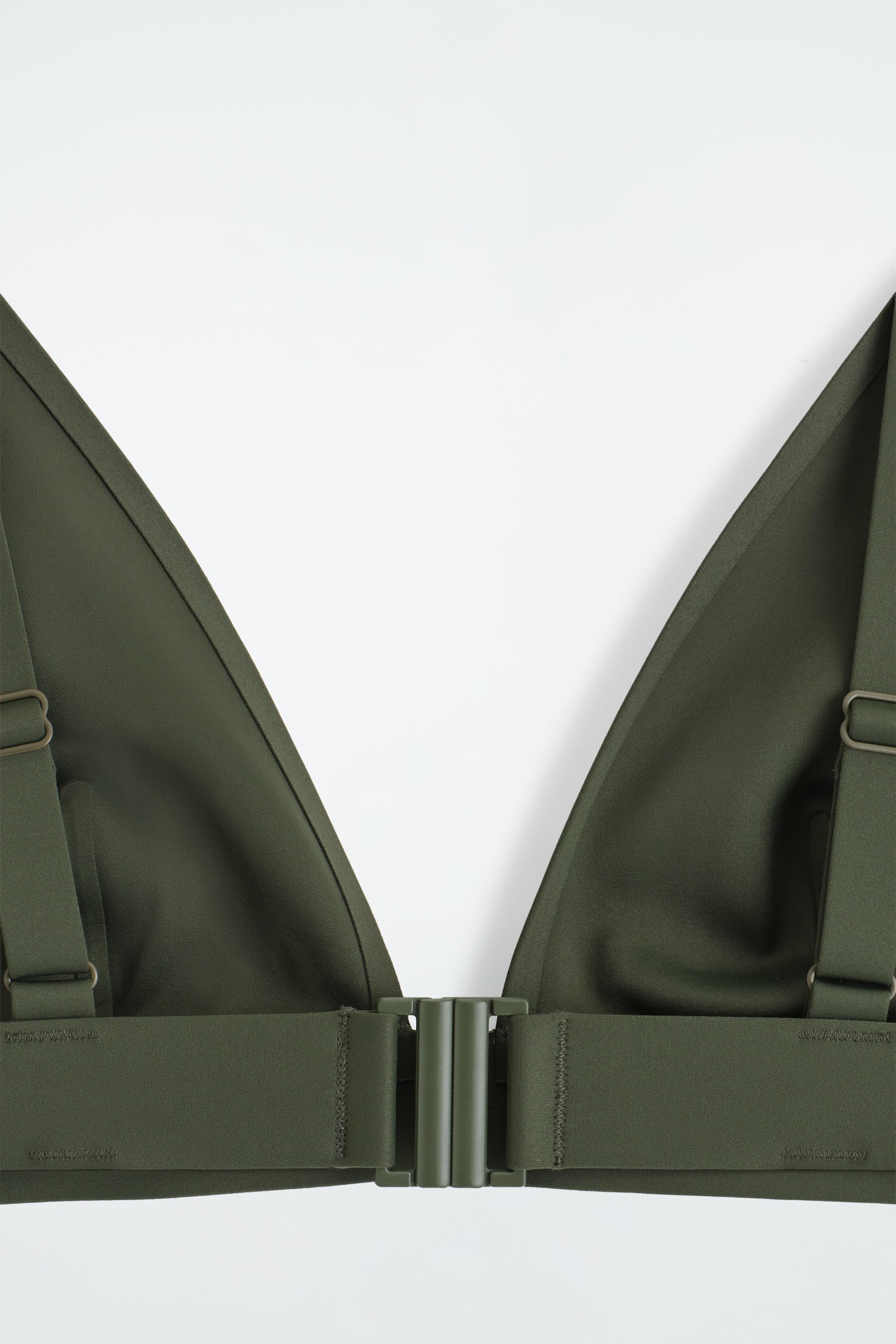 Agrandir l'image: HAUT DE BIKINI EN NÉOPRÈNE - VERT KAKI - FEMME | H&M FR 4