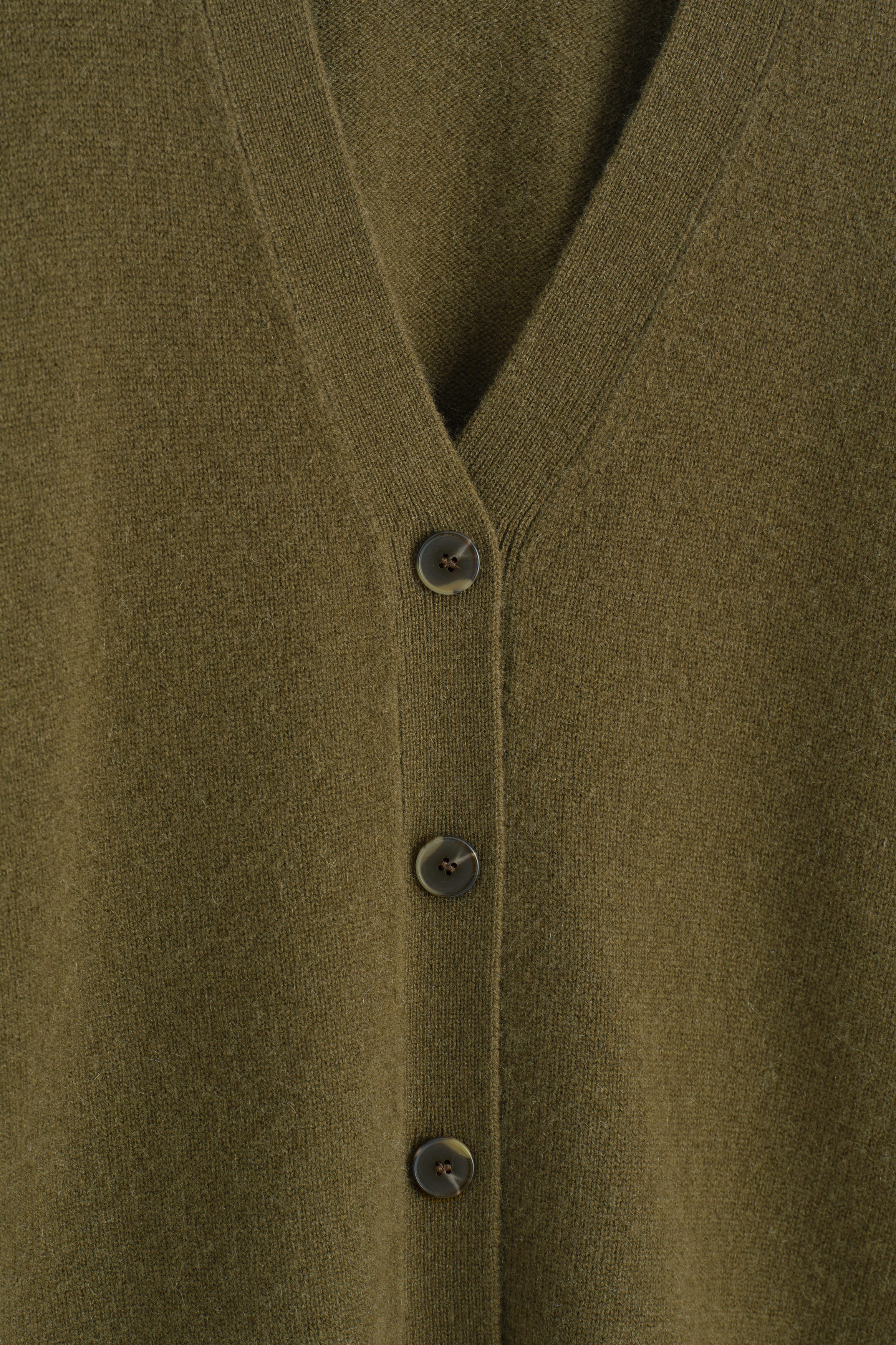 CASHMERE V-NECK CARDIGAN - DARK KHAKI | COS