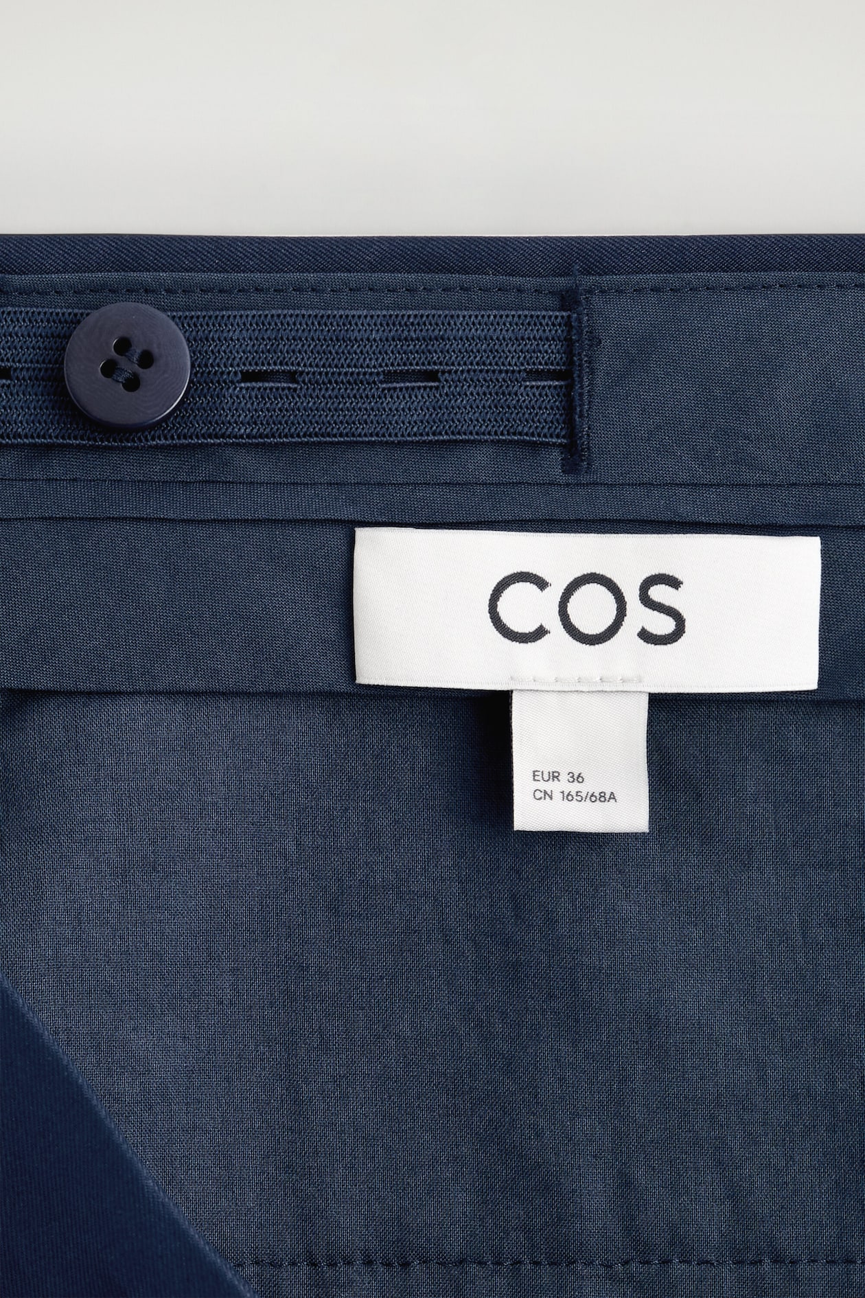 DRAPED PLEATED SILK STRAIGHT-LEG PANTS — NAVY