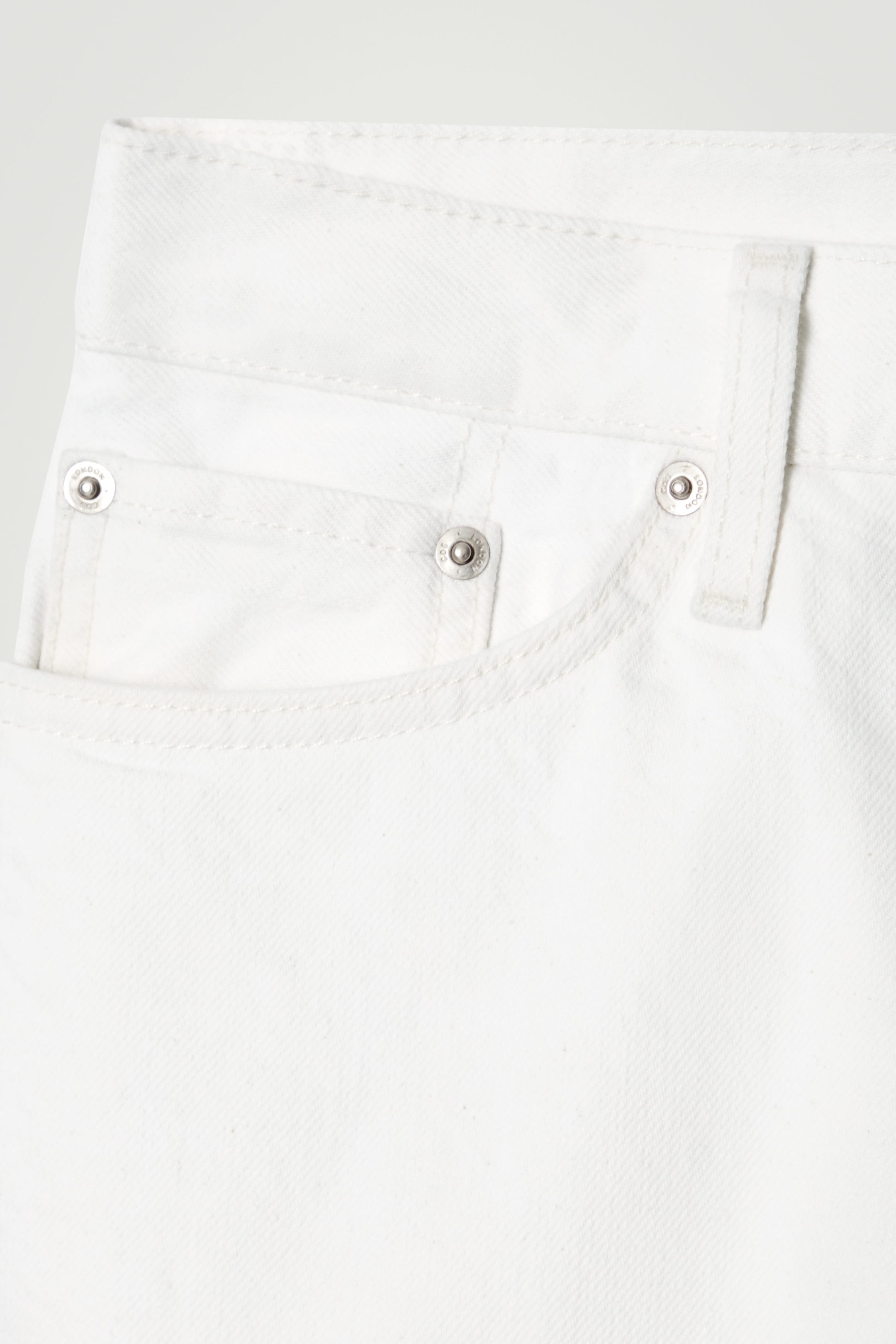 CASK BARREL-LEG JEANS