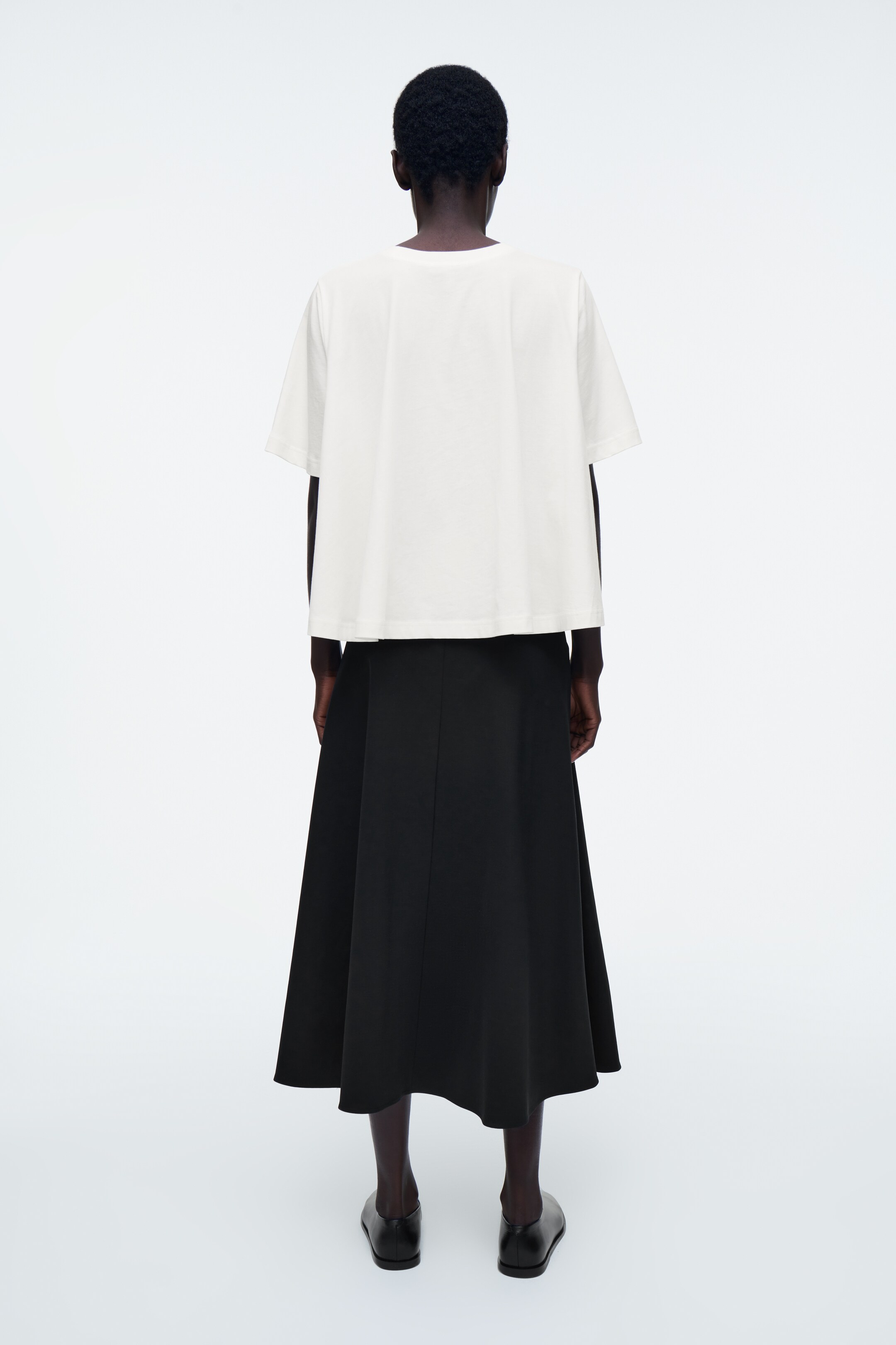 Agrandir l'image: T-SHIRT DÉCONTRACTÉ SILHOUETTE TRAPÈZE - BLANC - FEMME | H&M FR 5