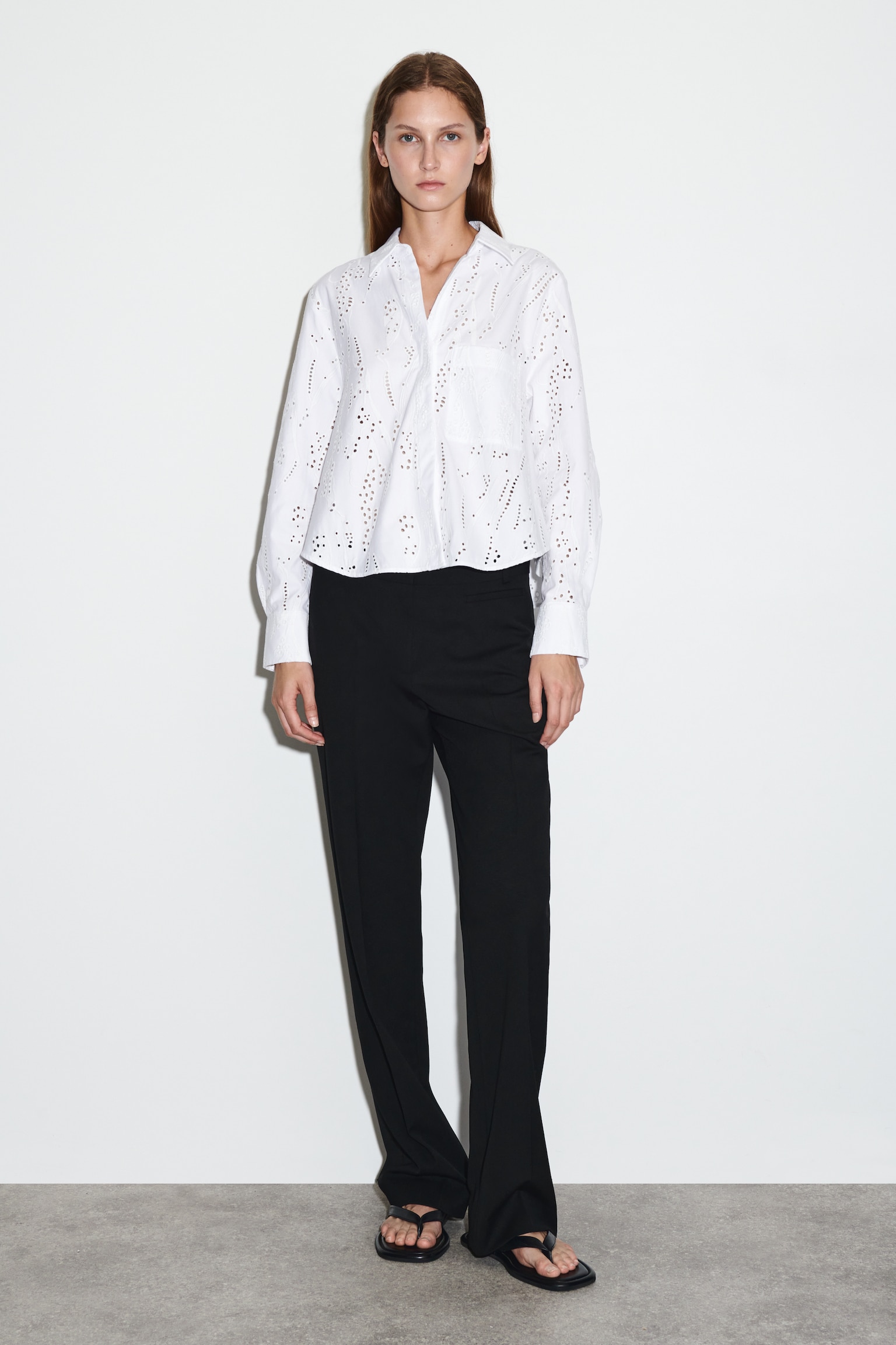 CAMICIA CROPPED CON RICAMI IN SANGALLO - BIANCO - 5