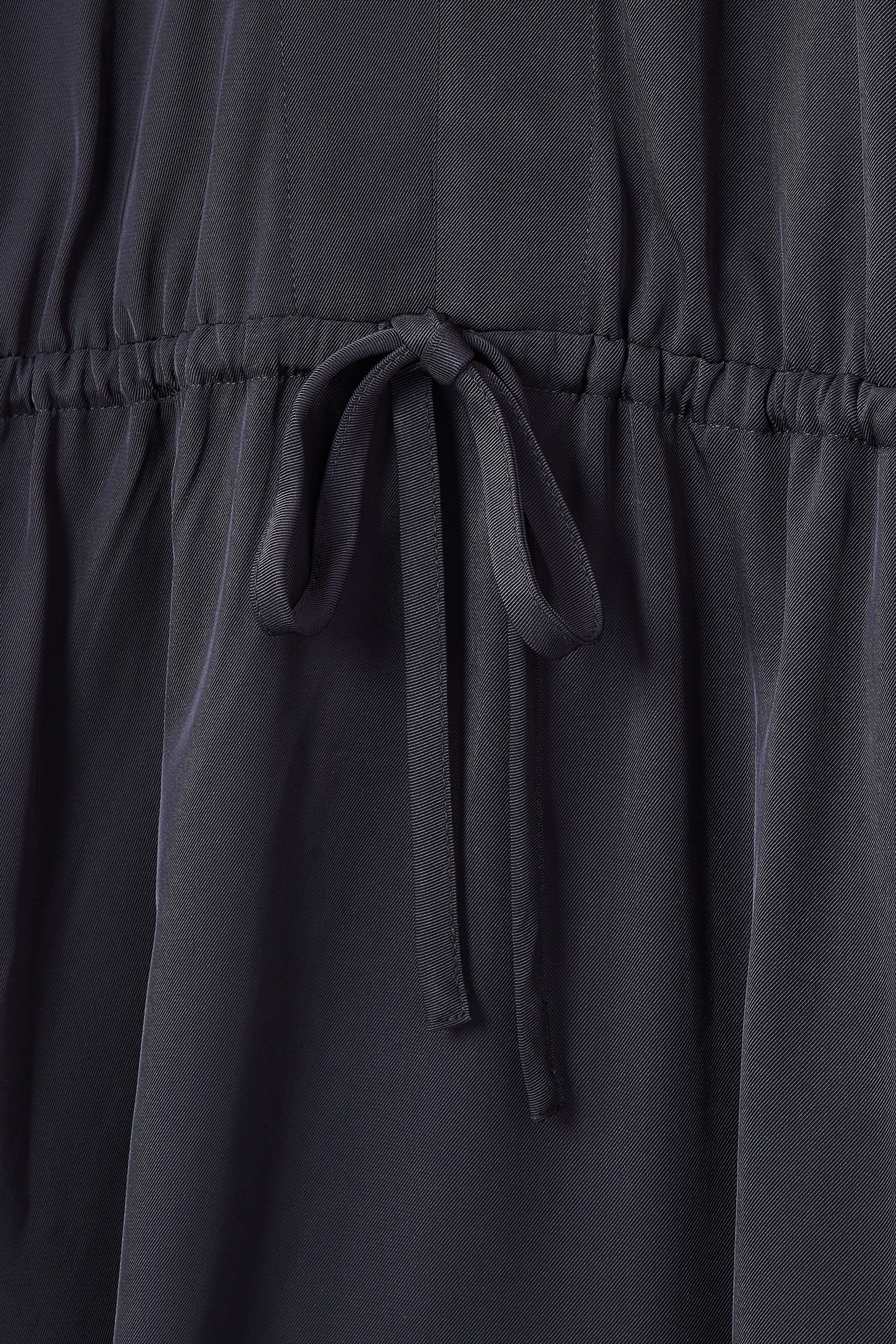 StillMedia/DescriptiveDetail