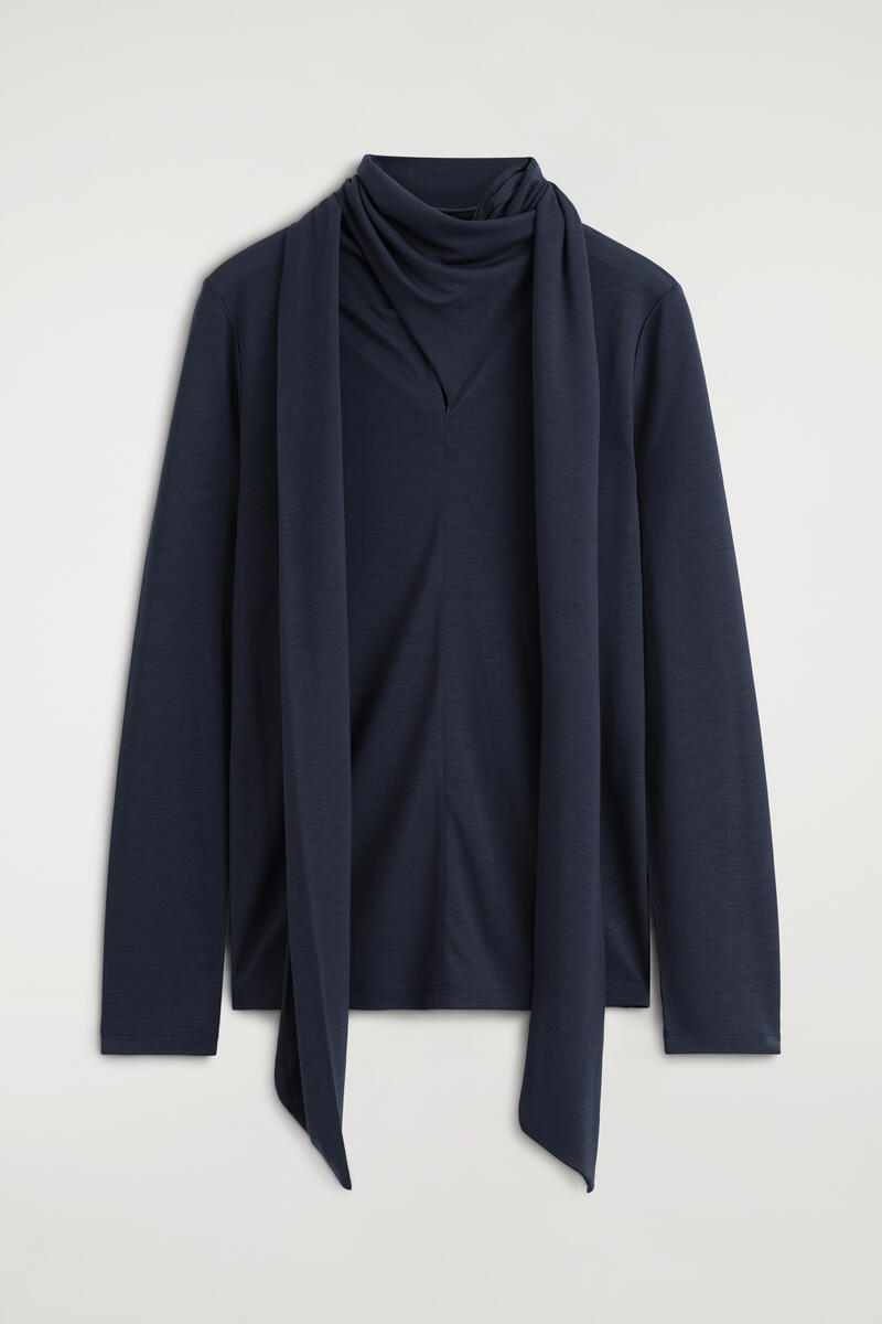 Fluid Scarf-Detail Top