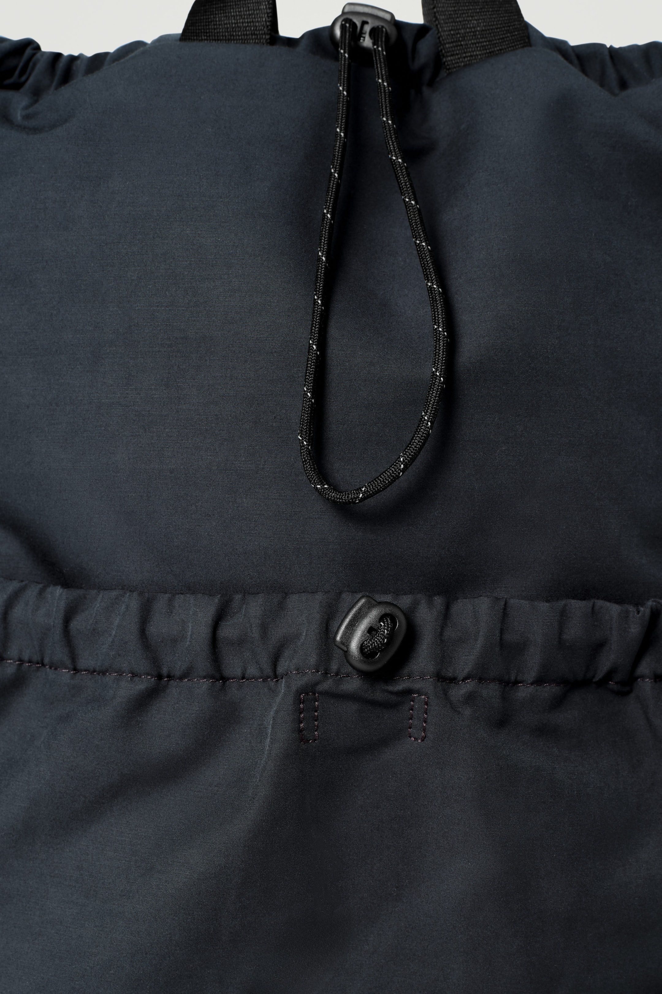 StillMedia/DescriptiveDetail