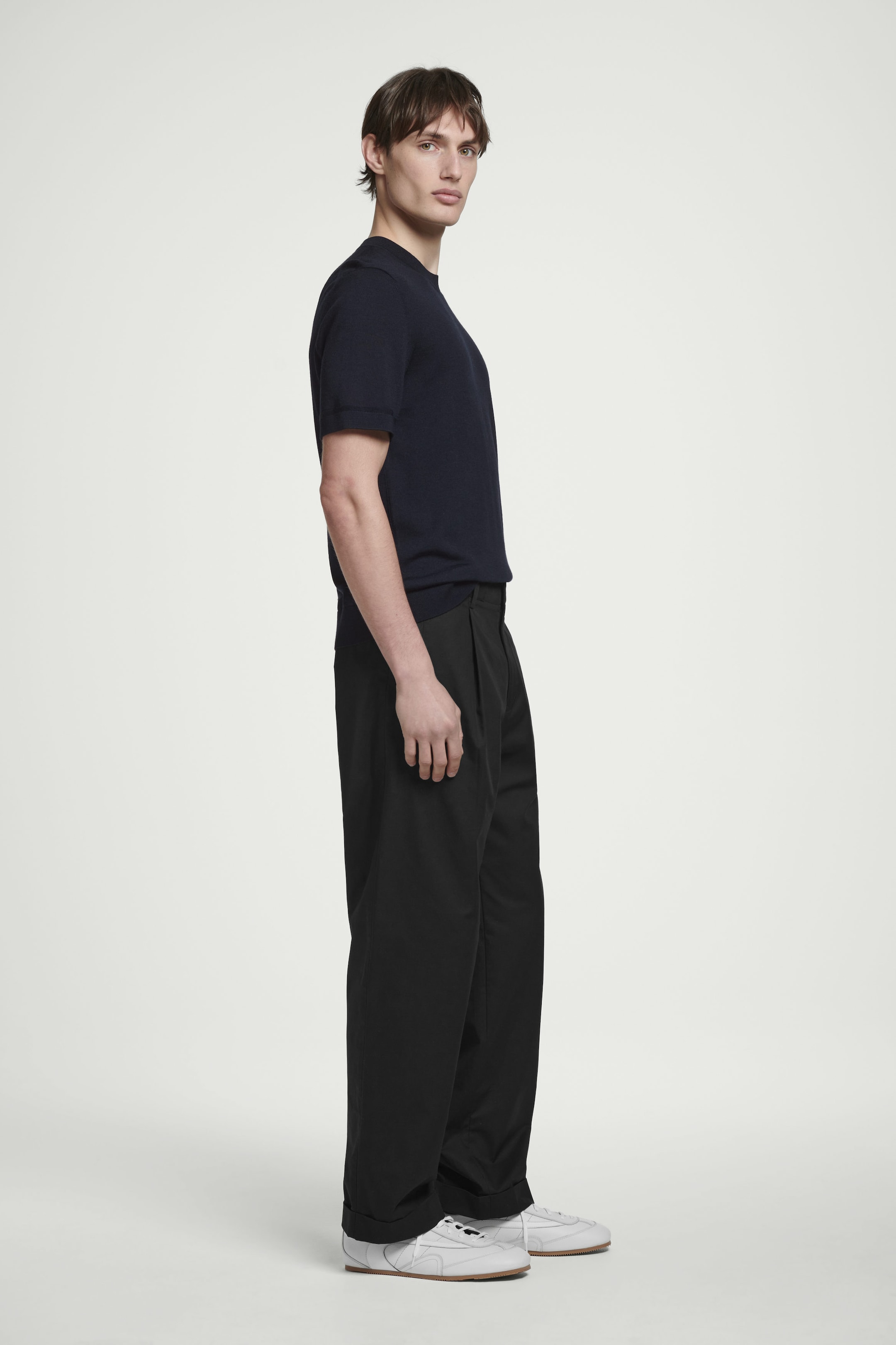 SLIM-FIT MERINO WOOL KNITTED T-SHIRT