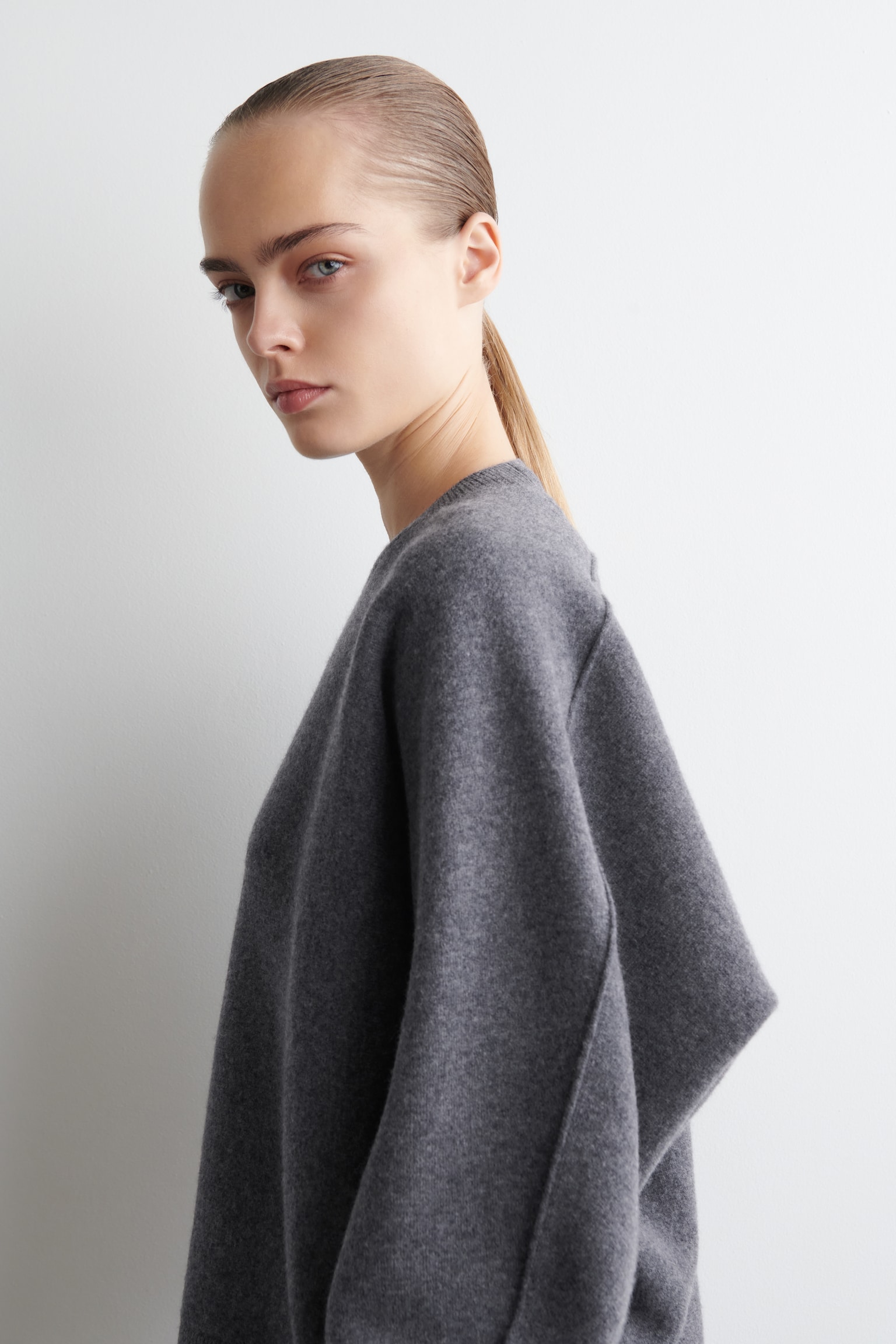 ROUNDED DOUBLE-FACED WOOL JUMPER - GREY MÉLANGE/DARK GREEN - 3