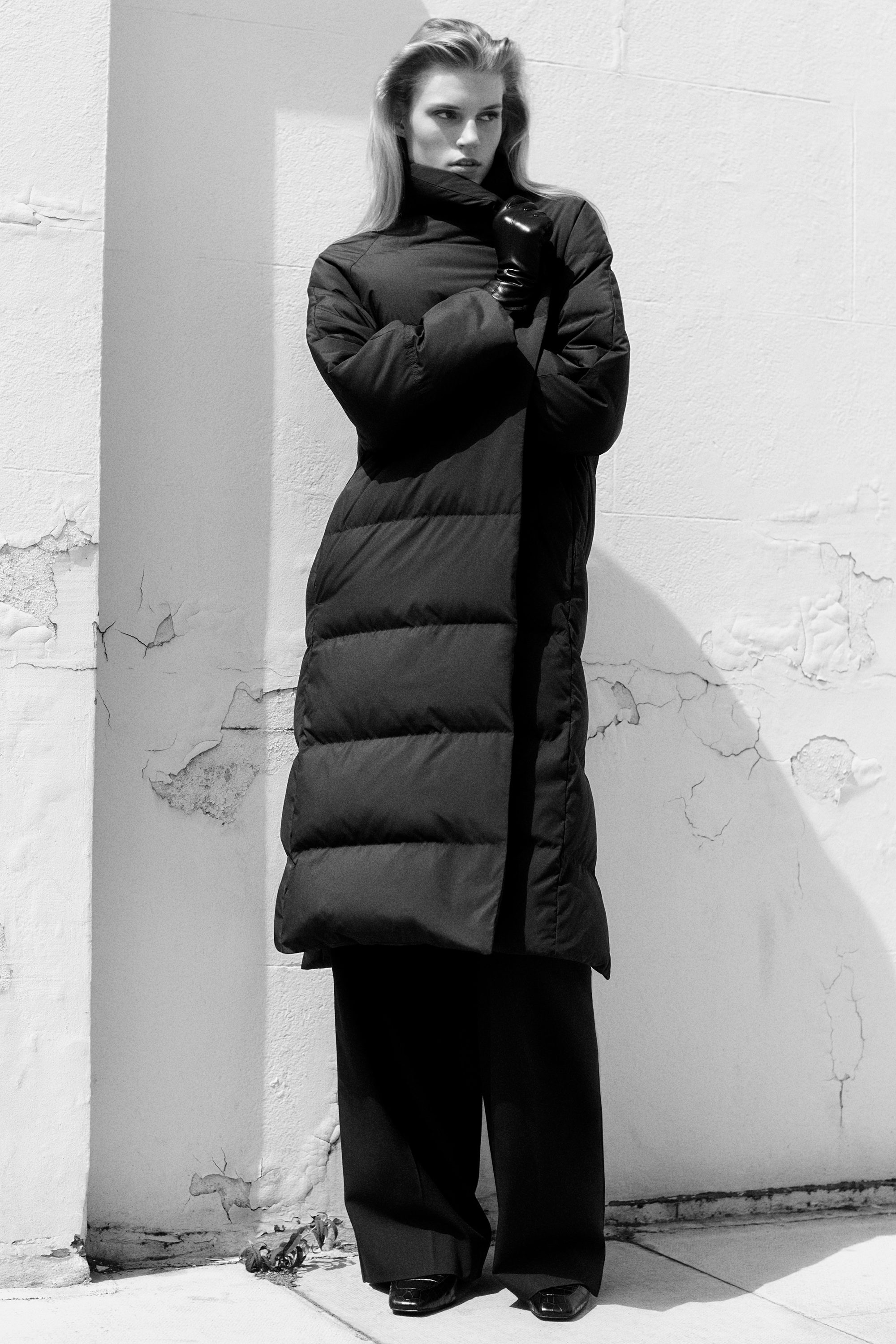 SHAWL-COLLAR QUILTED DOWN COAT - DARK BROWN | COS
