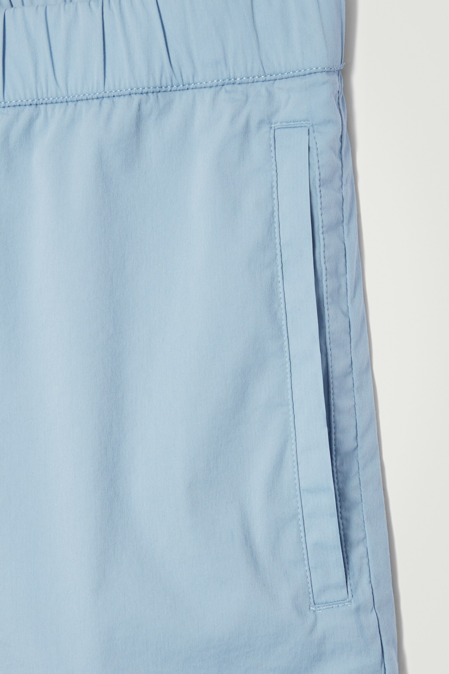 SHORTS AUS BAUMWOLL-MIX MIT ELASTISCHEM BUND - HIMMELBLAU/SCHWARZ/NAVYBLAU - 2