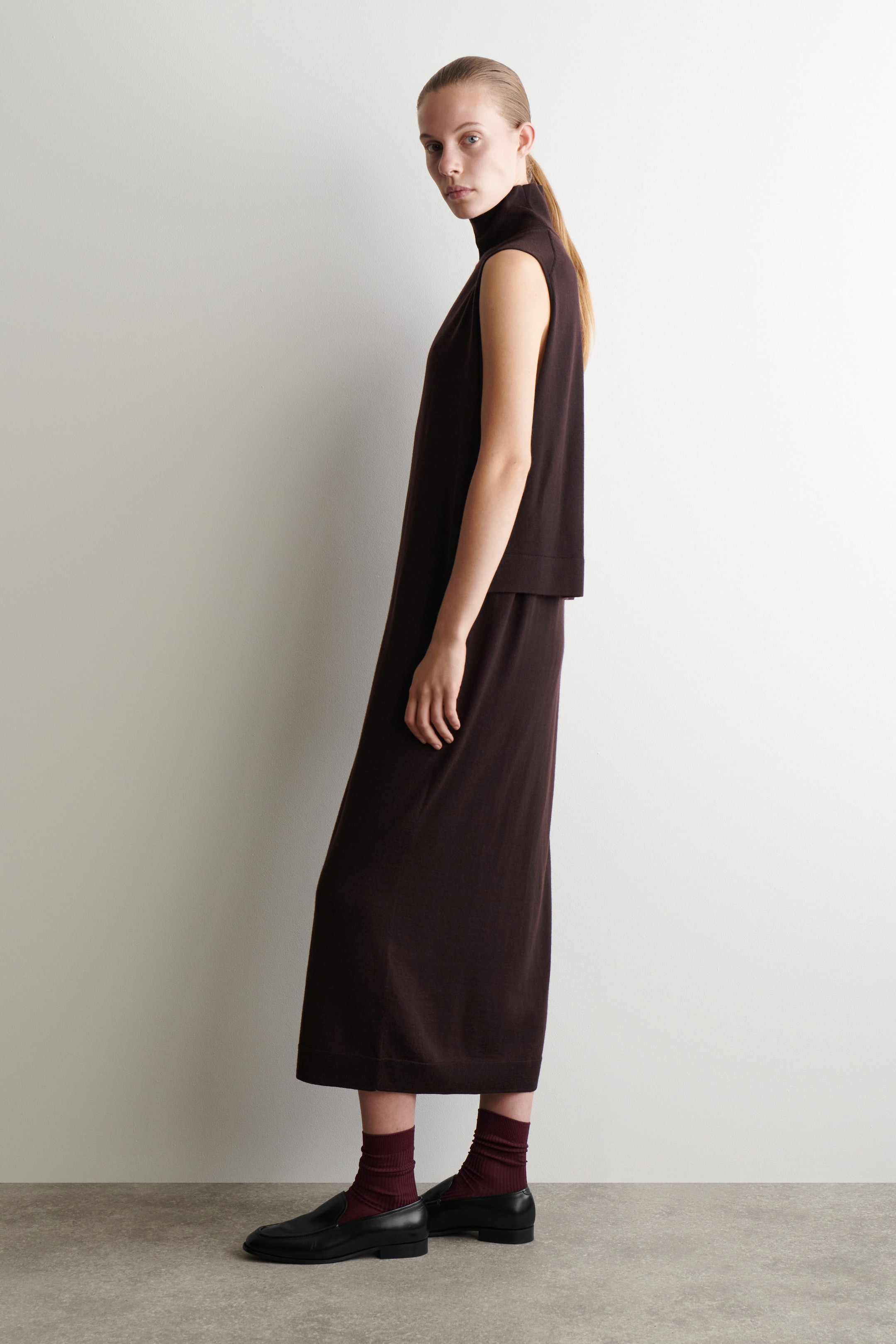 MERINO WOOL ROLL-NECK MIDI DRESS