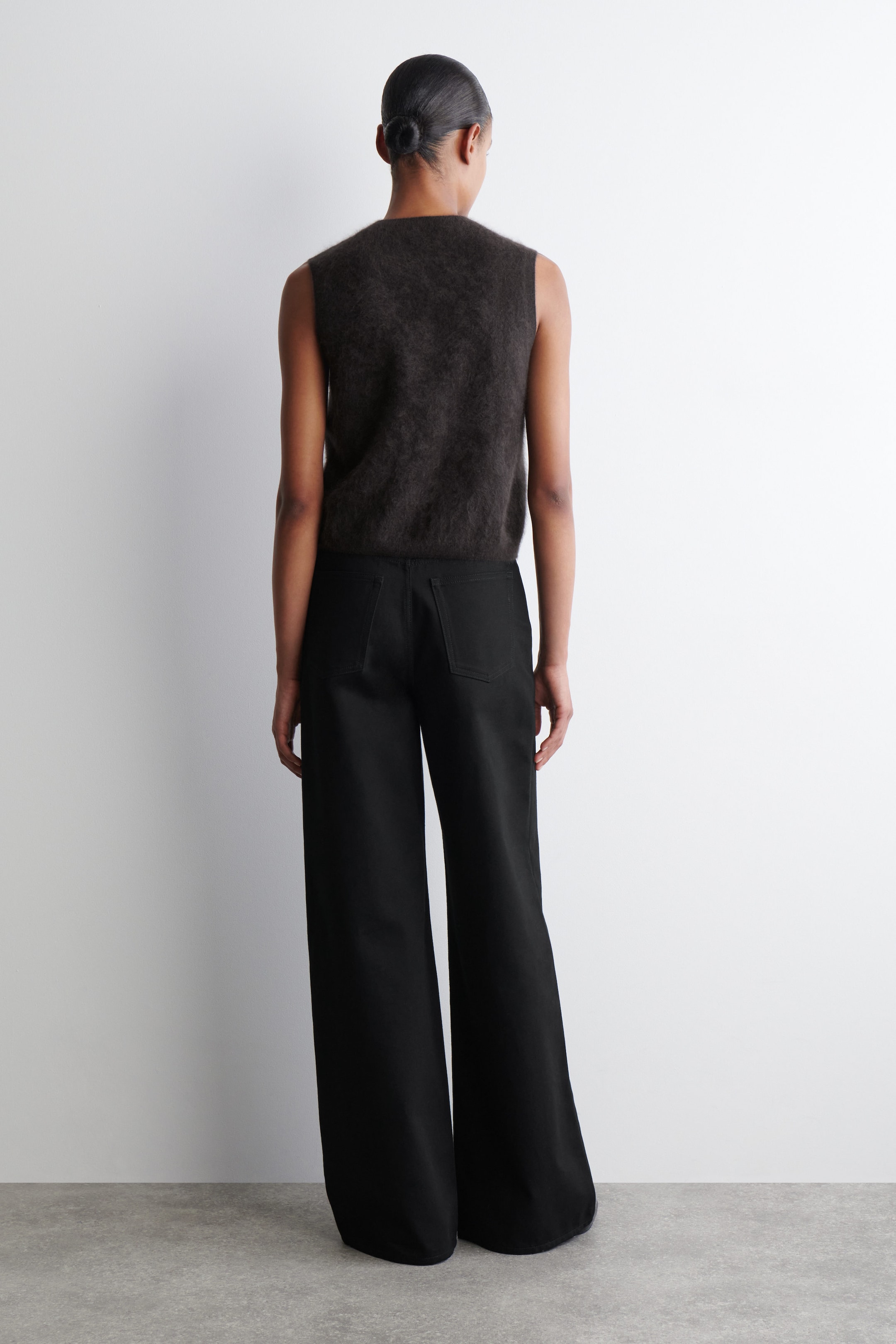 DIAL WIDE-LEG JEANS