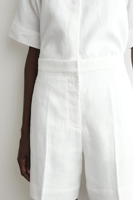 TAILORED ELASTICATED LINEN SHORTS — WHITE 2