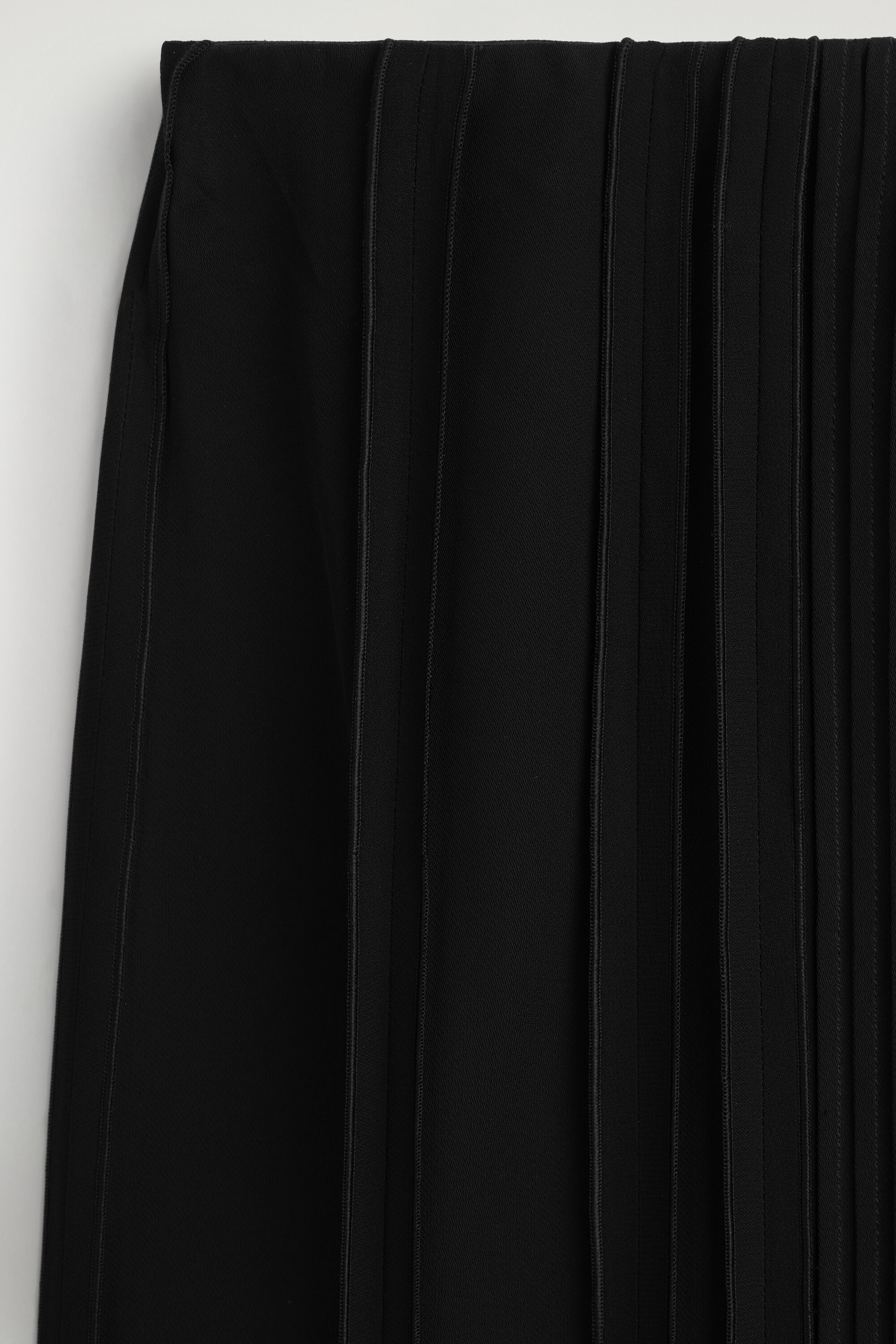 VOLUMINOUS PLEATED MIDI SKIRT thumbnail 7