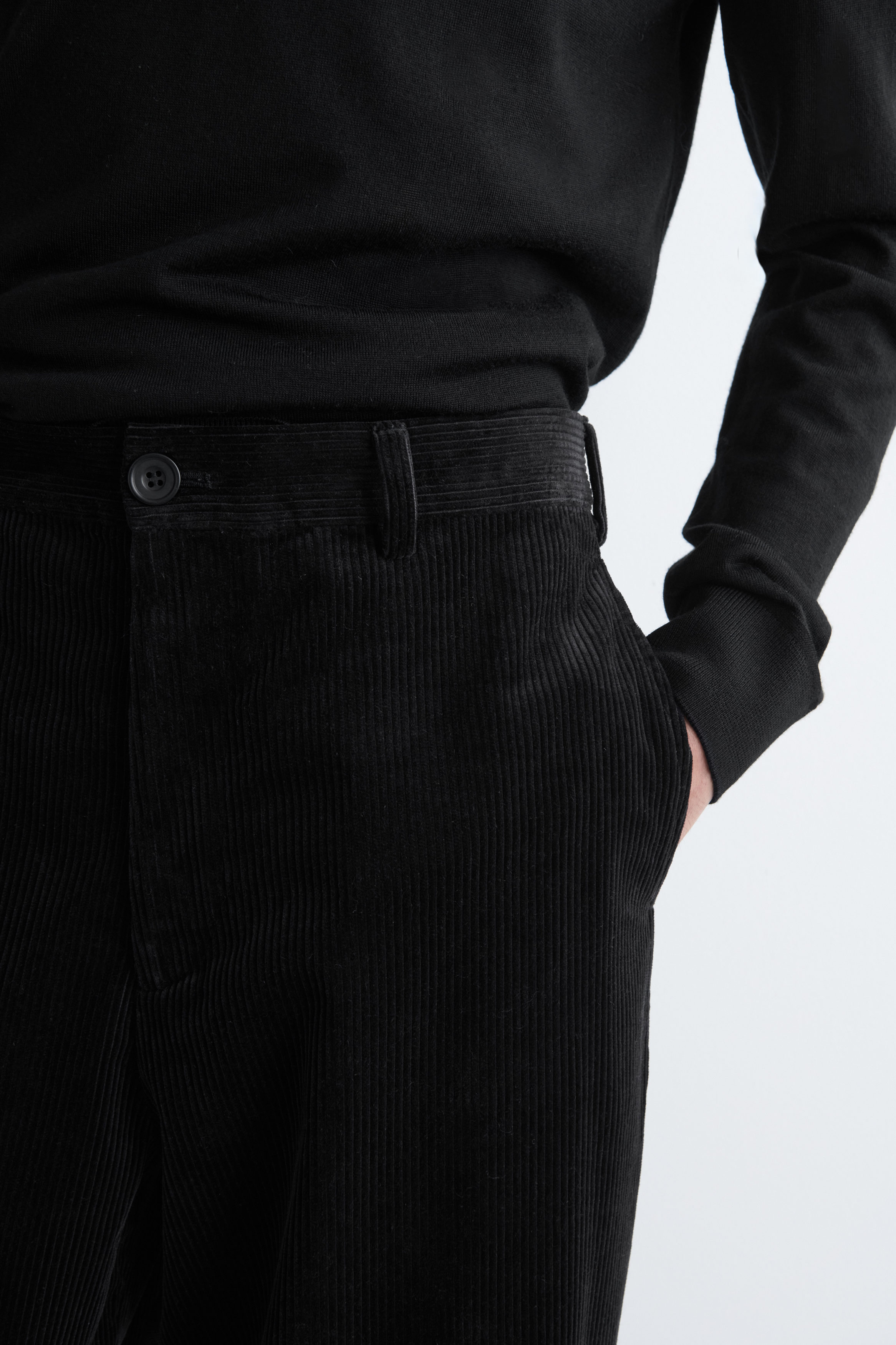 CORDUROY TAPERED TROUSERS - BLACK | COS