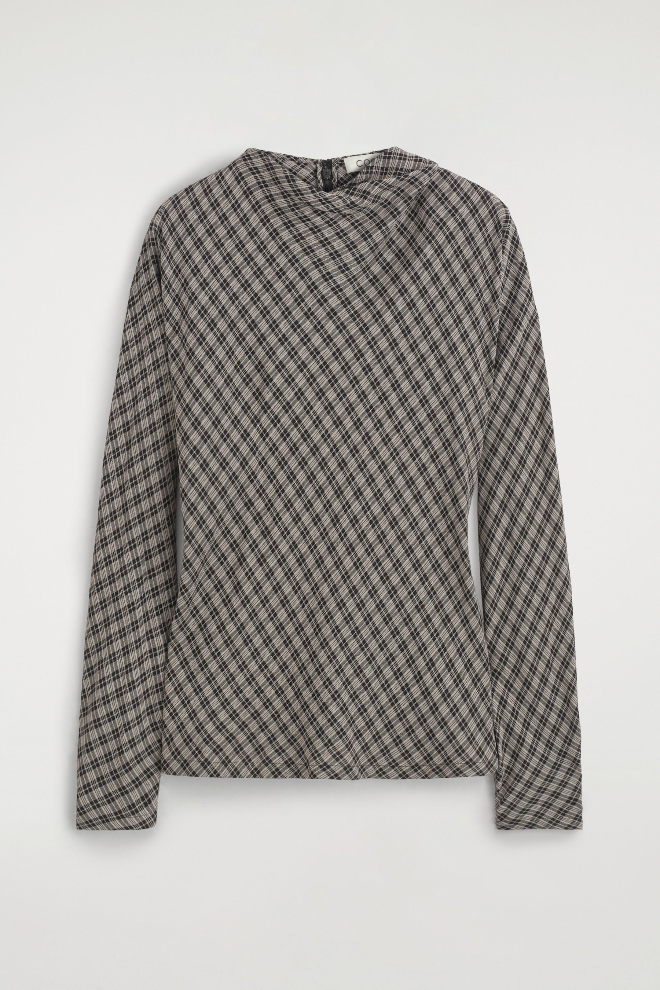DRAPED CHECKED TOP