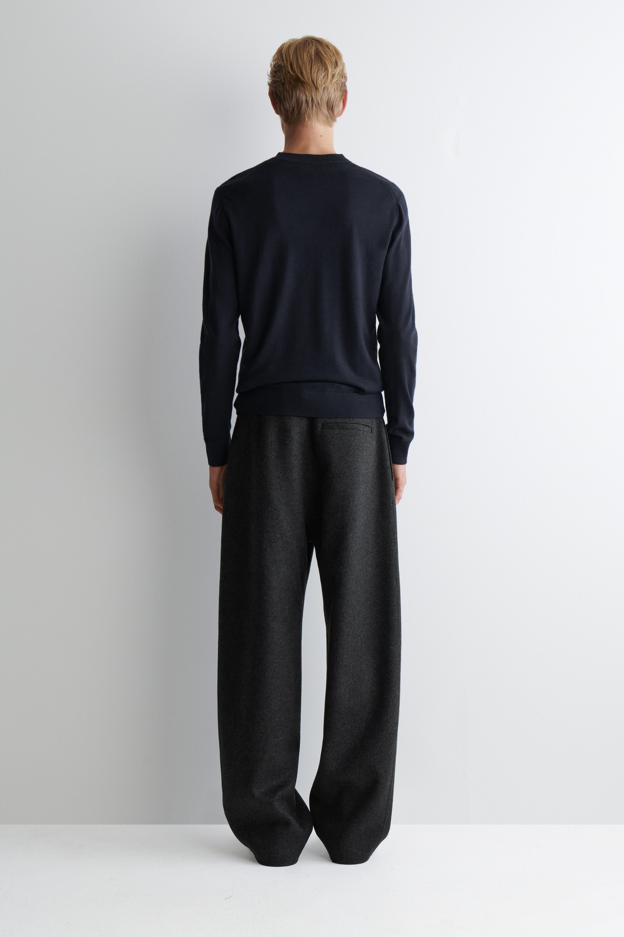 SLIM MERINO WOOL CREW-NECK SWEATER
