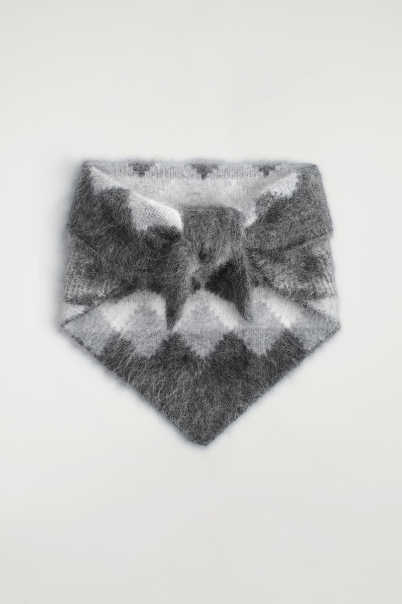 Cos Fair Isle Brushed-cashmere Scarf In Gray