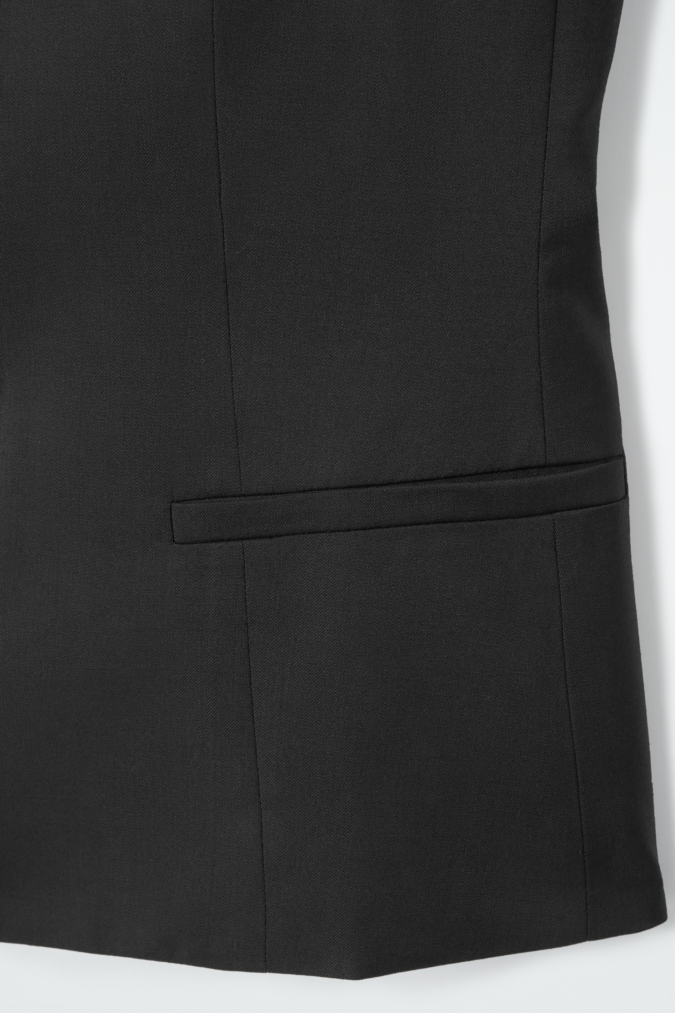 Agrandir l'image: GILET DE TAILLEUR EN LAINE - NOIR - FEMME | H&M CH 6