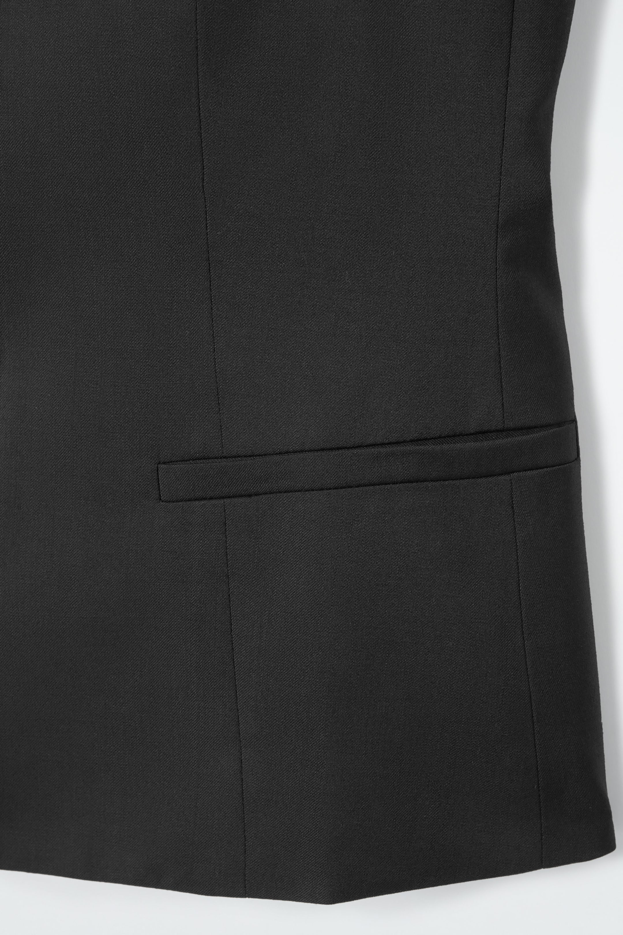 StillMedia/DescriptiveDetail