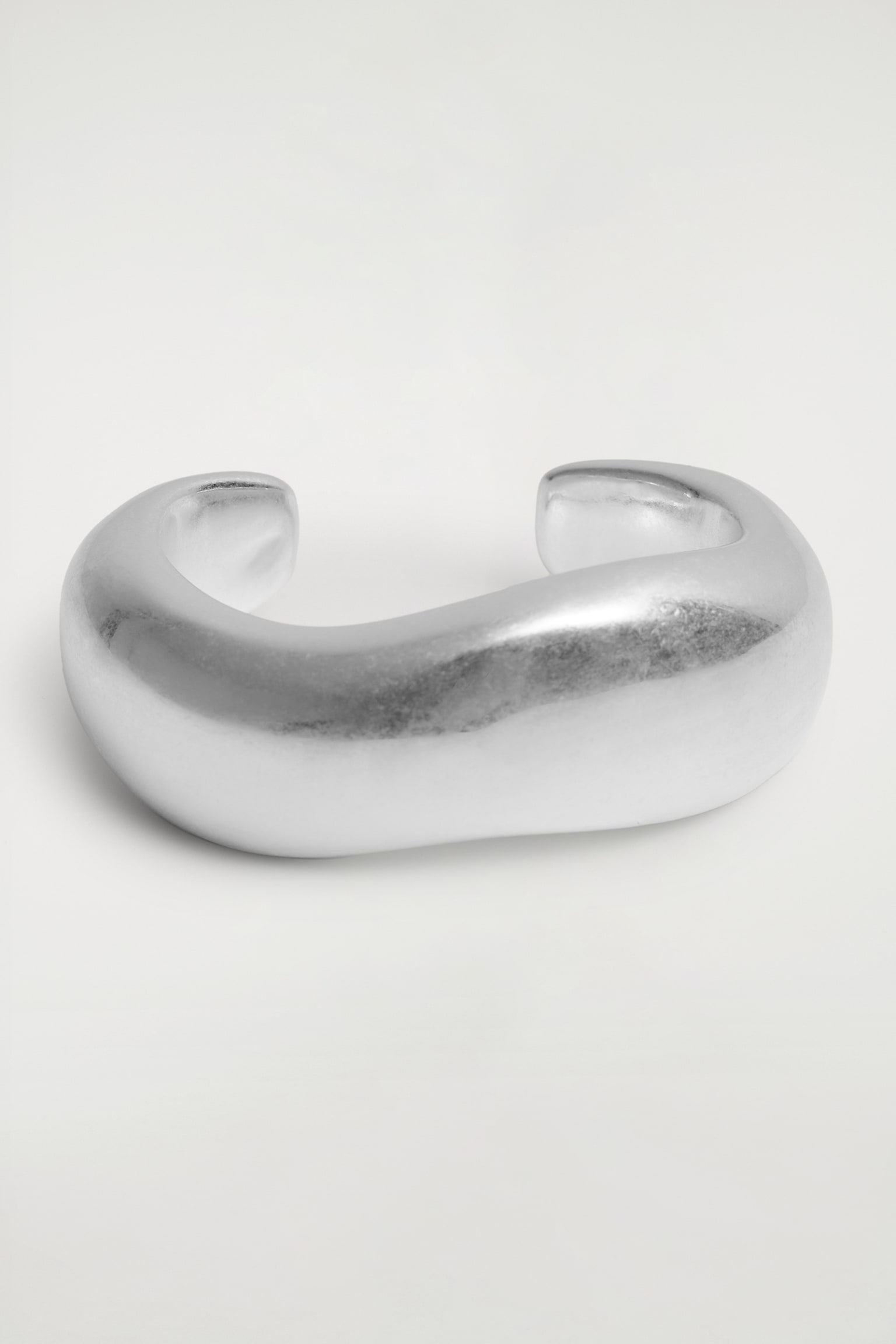 CHUNKY CURVED BANGLE - SILVER - 2