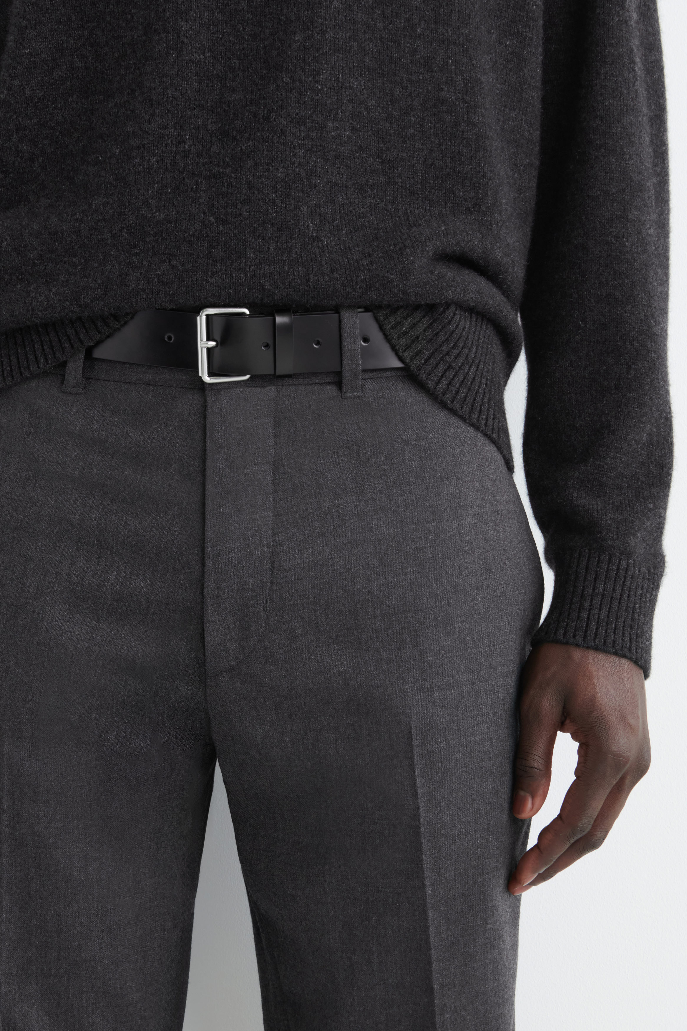WOOL TAPERED PANTS - STONE MÉLANGE | COS US