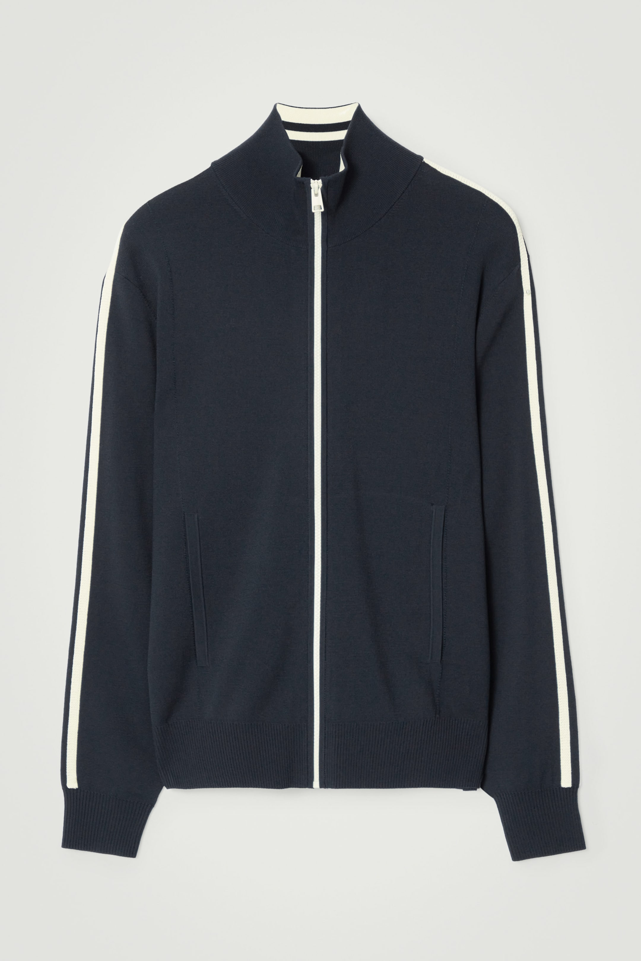 StillMedia/DescriptiveStillLife