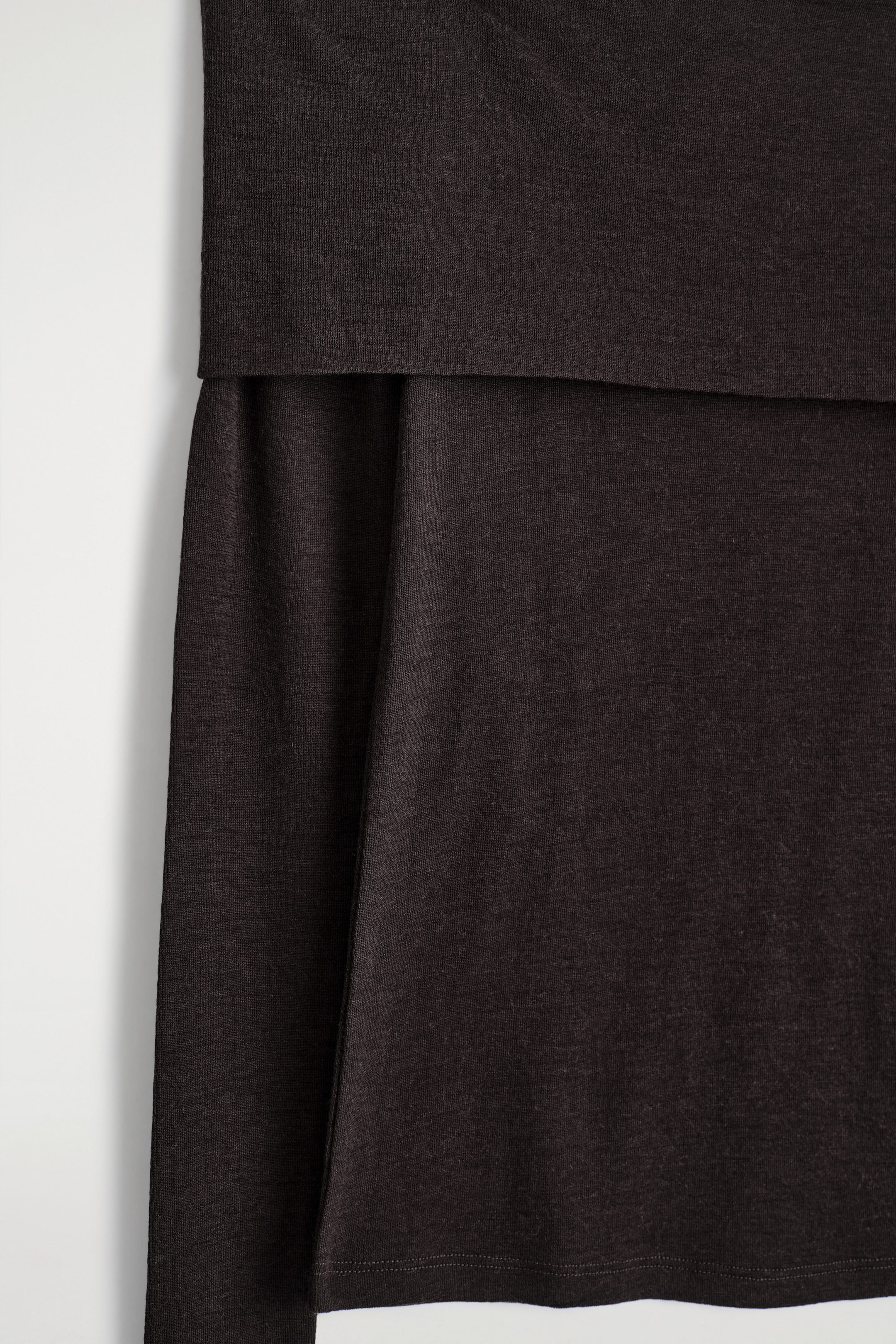 OFF-THE-SHOULDER MERINO WOOL TOP