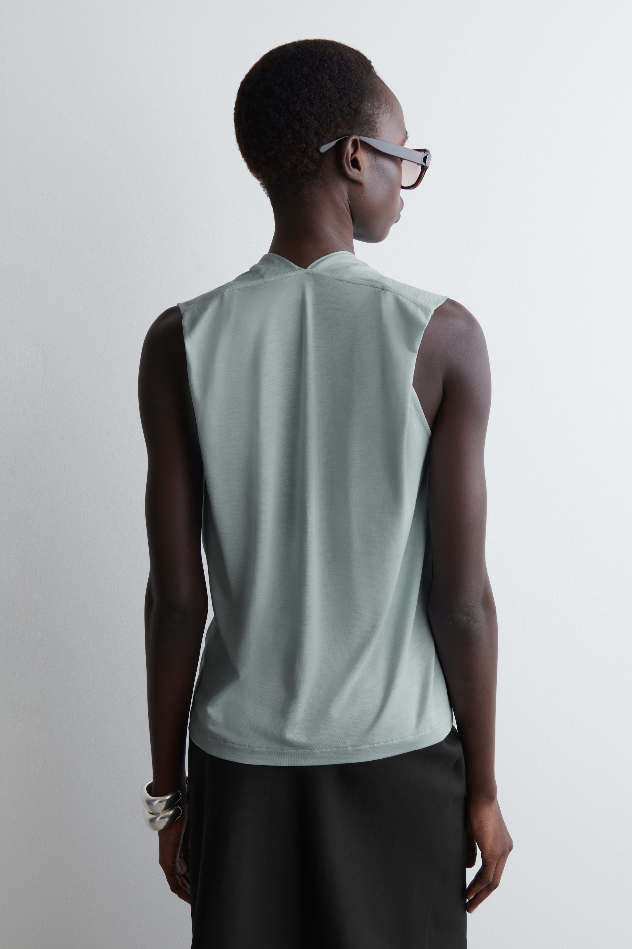 DRAPED V-NECK TOP