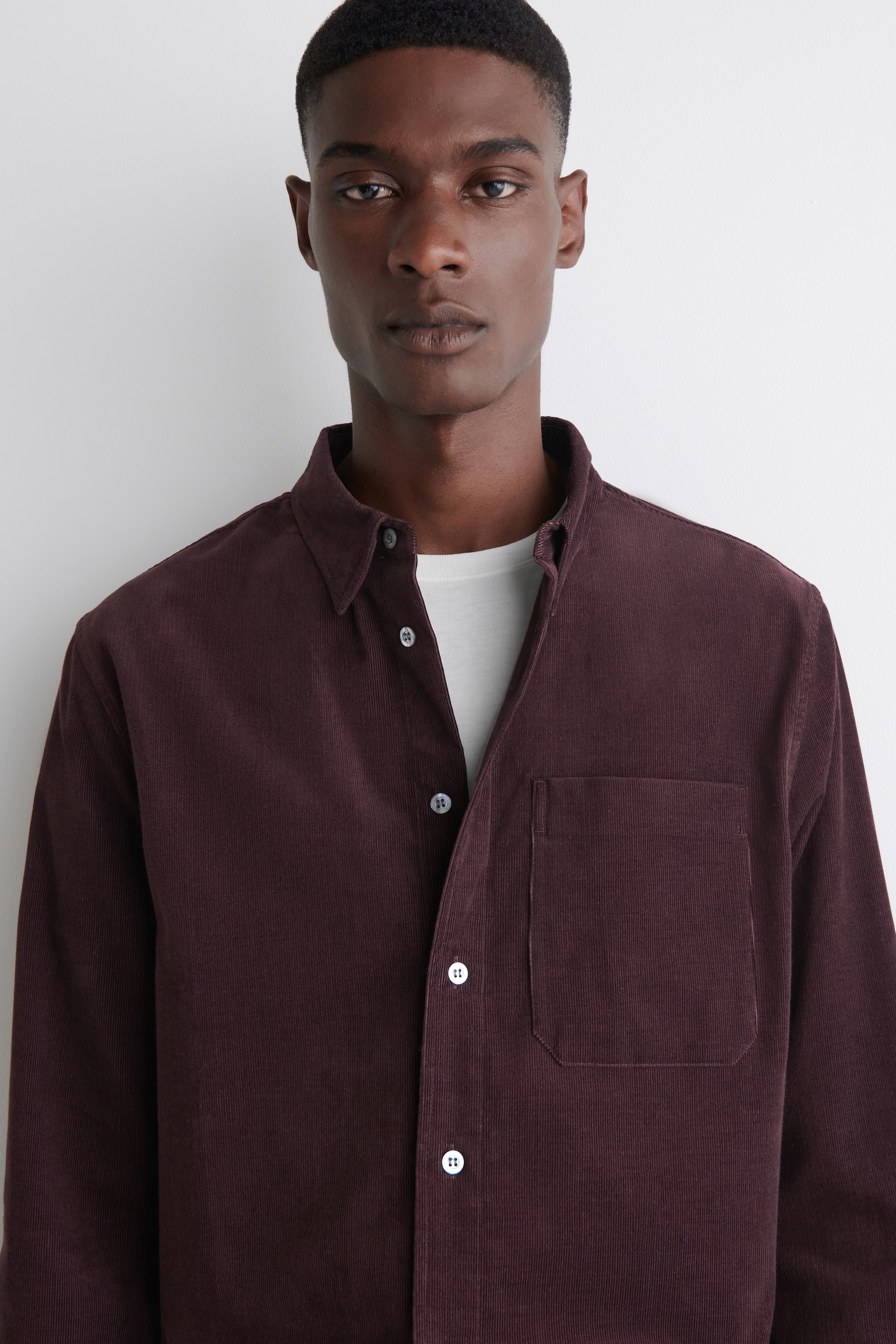 RELAXOVANÁ MANŠESTROVÁ KOŠILE - VÍNOVÁ/DARK KHAKI / PRINTED - 4