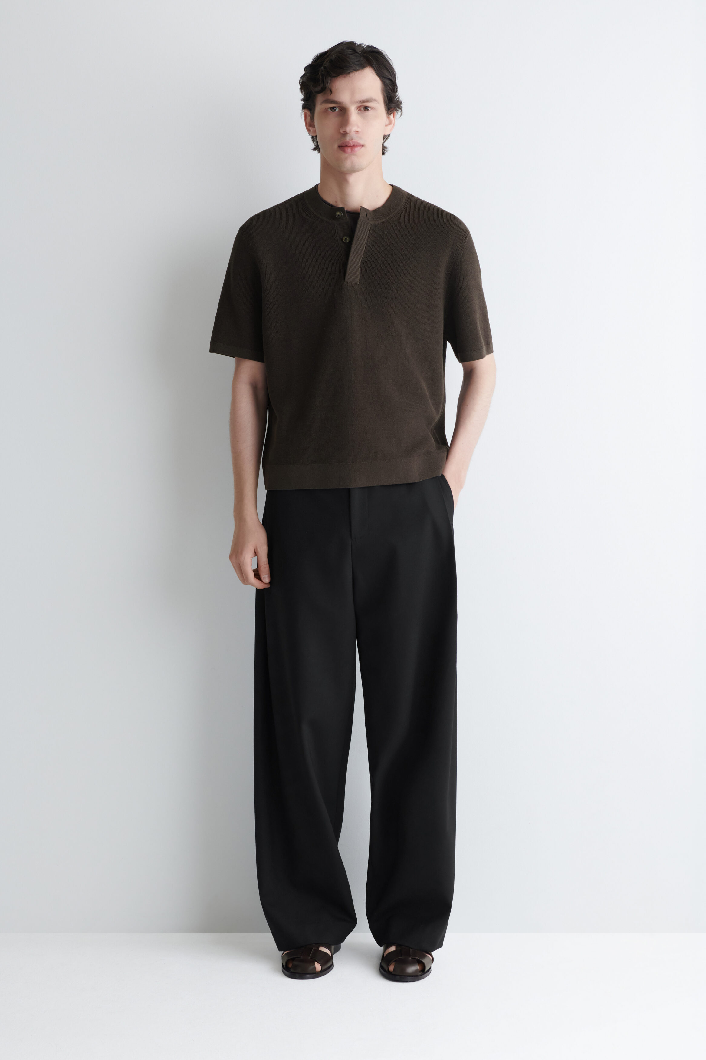 KNITTED LINEN HENLEY T-SHIRT - thumbnail 2