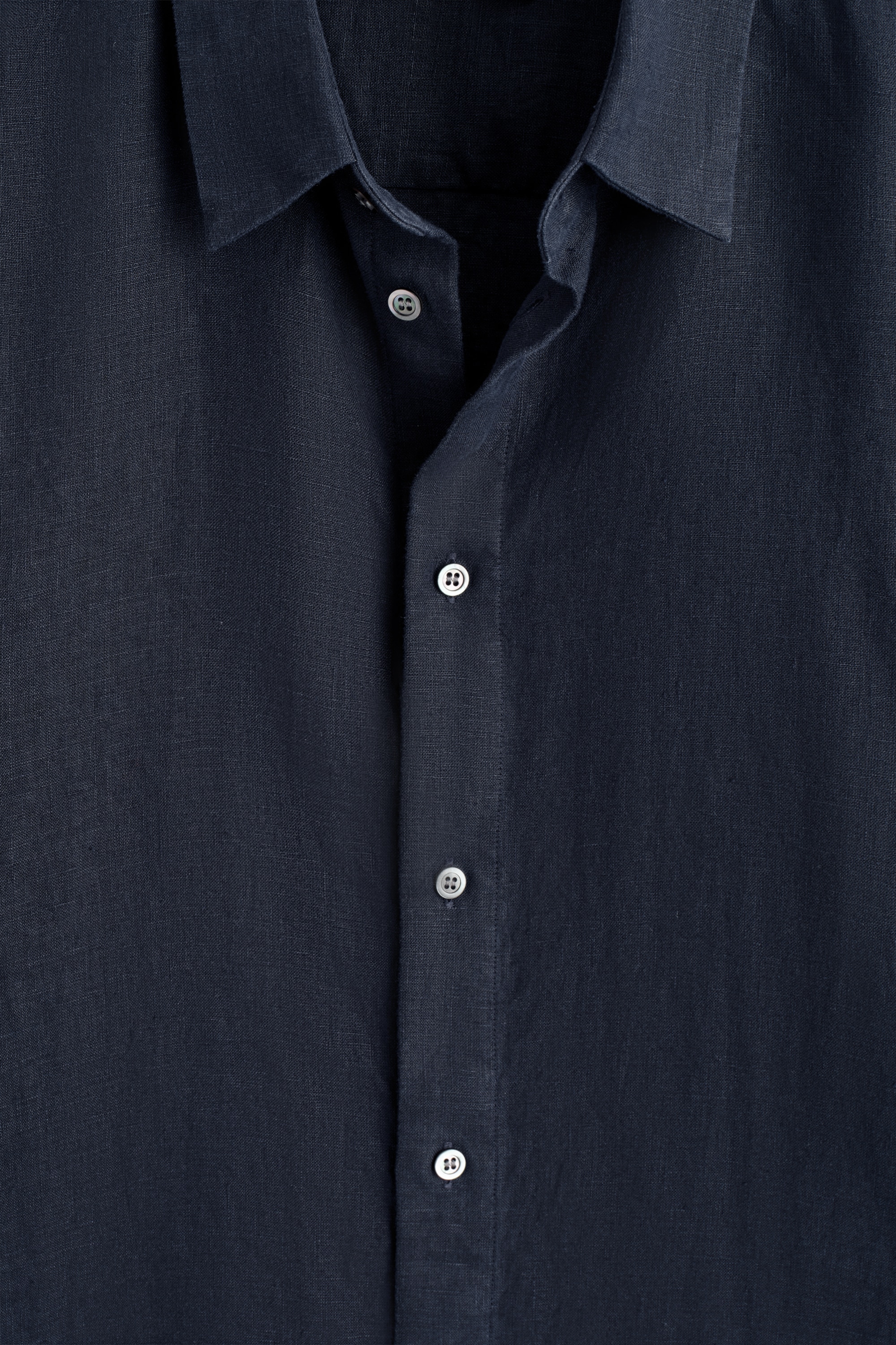 RELAXED LINEN SHIRT